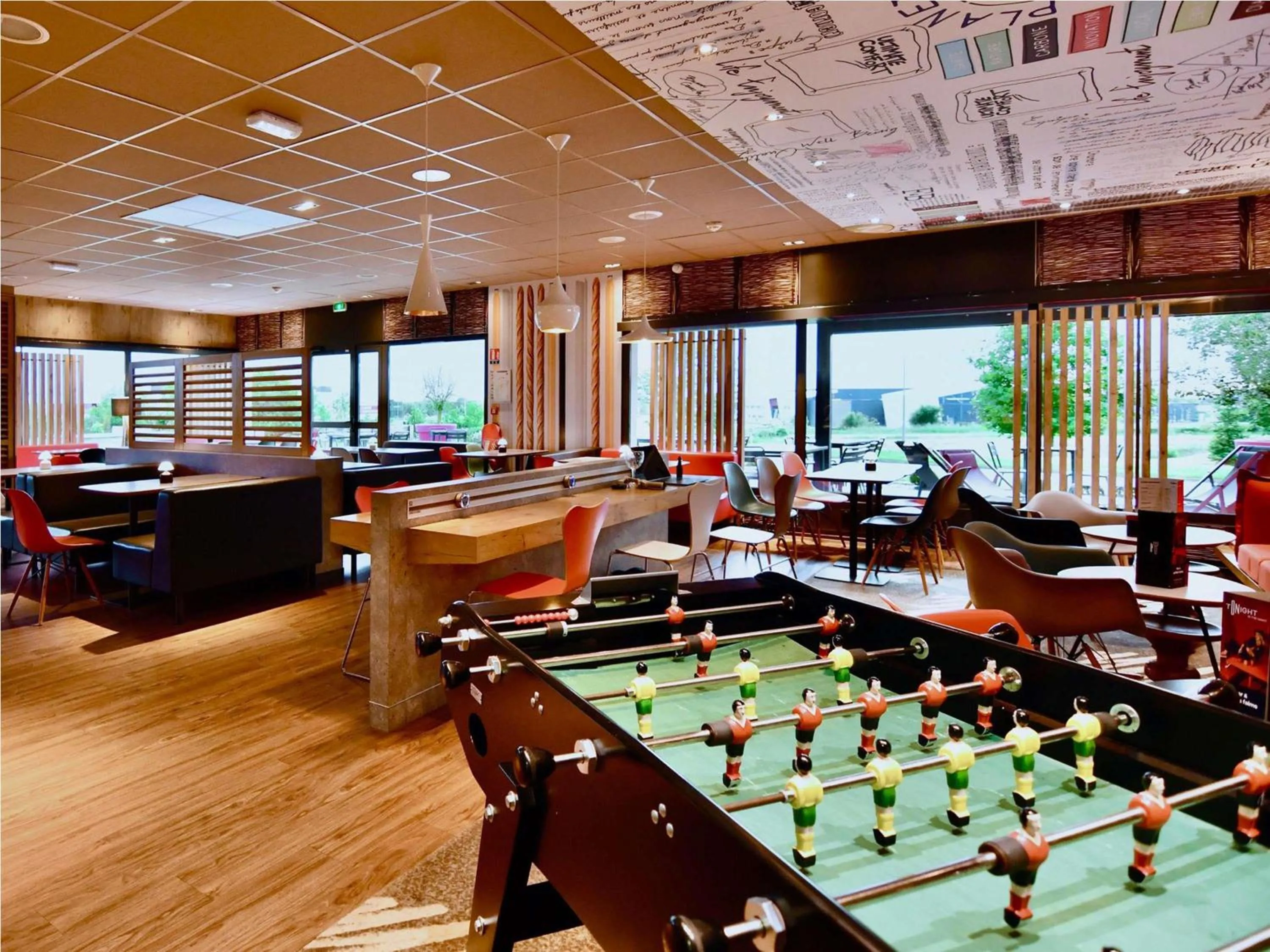 Other in ibis Les Herbiers