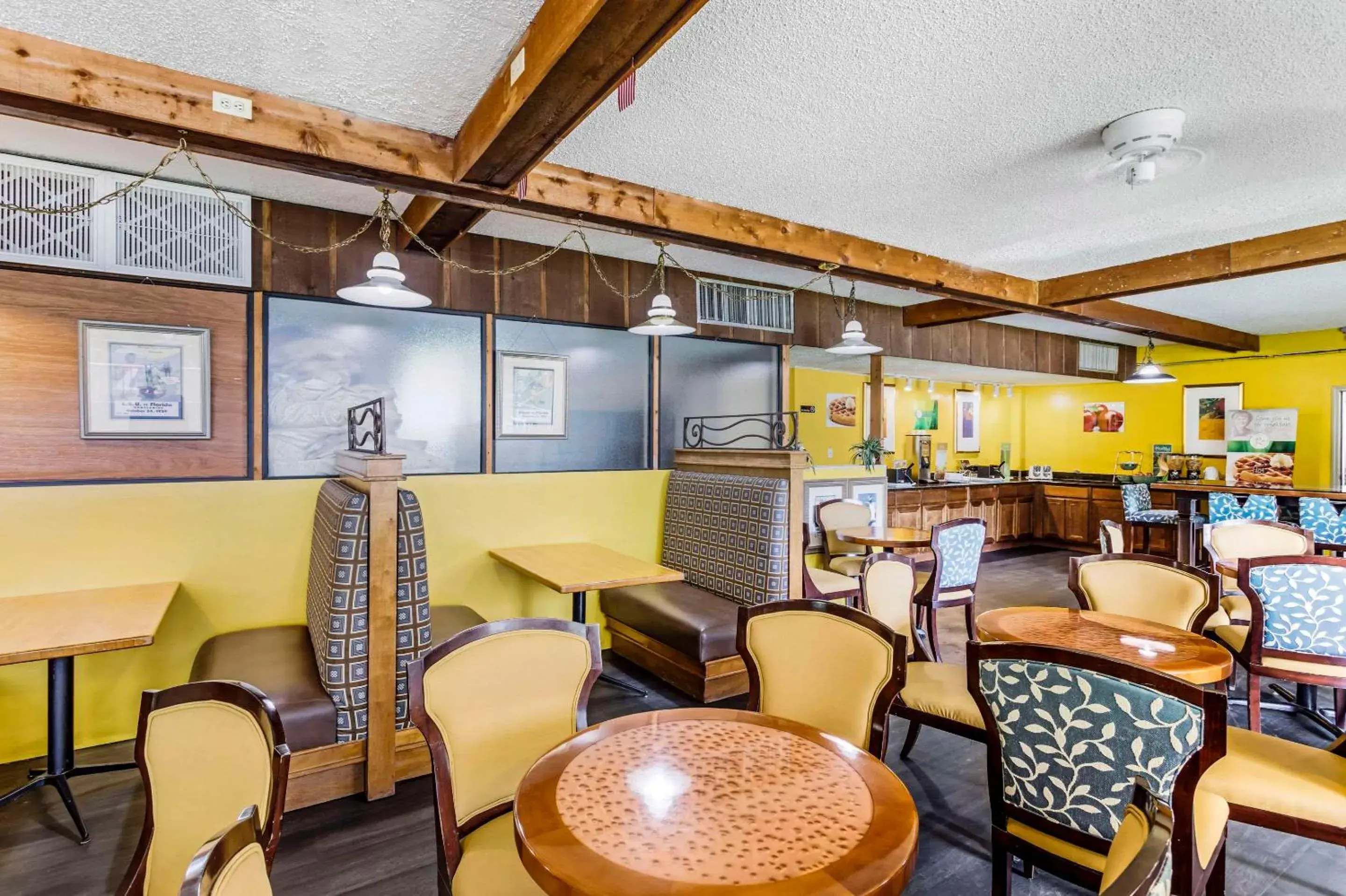 Breakfast in Quality Inn Alachua - Gainesville Area Breakfast in Quality Inn Alachua - Gainesville Area