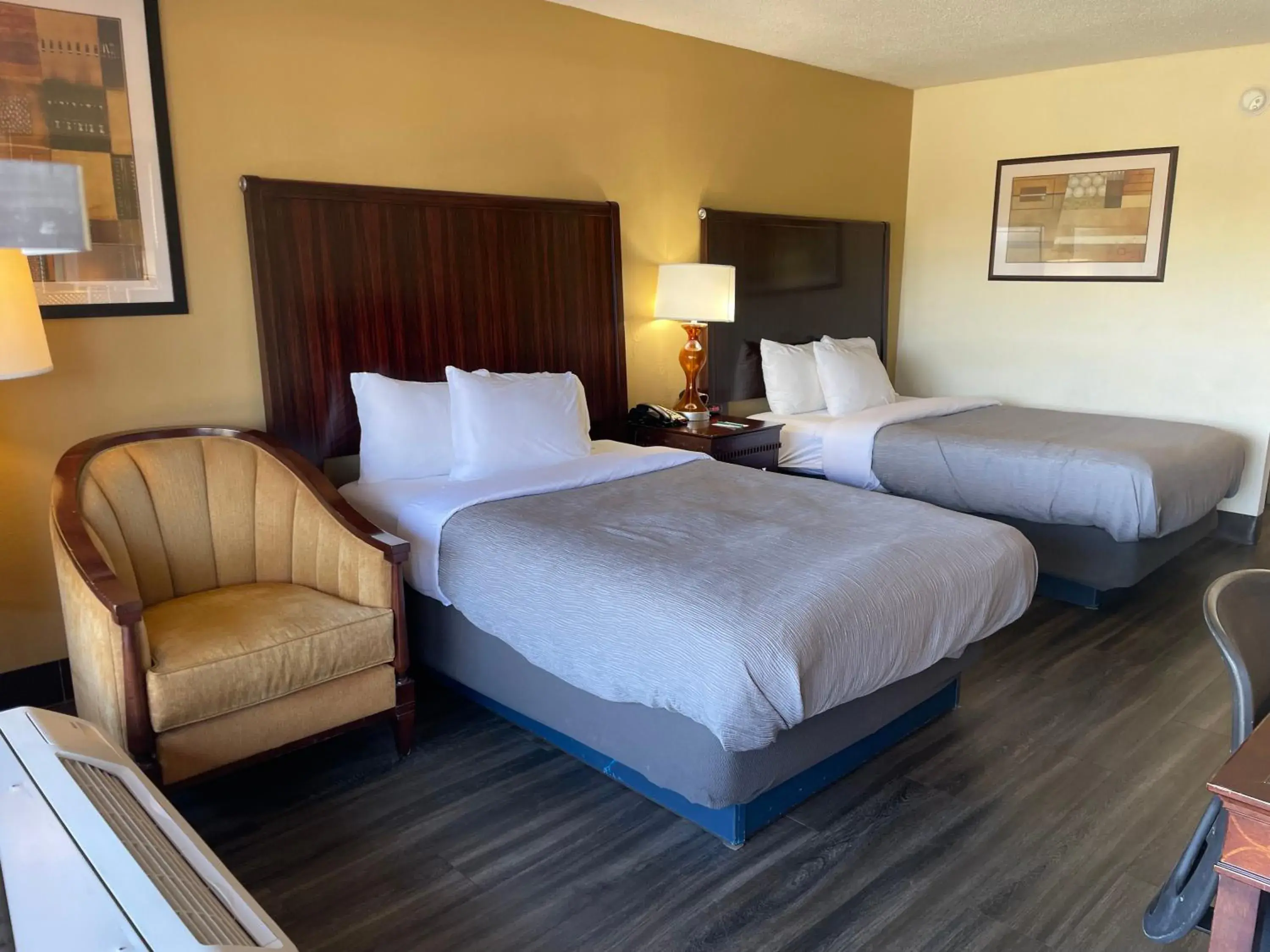 Double Room with Two Double Beds - Accessible/Non-Smoking in Quality Inn Alachua - Gainesville Area Double Room with Two Double Beds - Accessible/Non-Smoking in Quality Inn Alachua - Gainesville Area