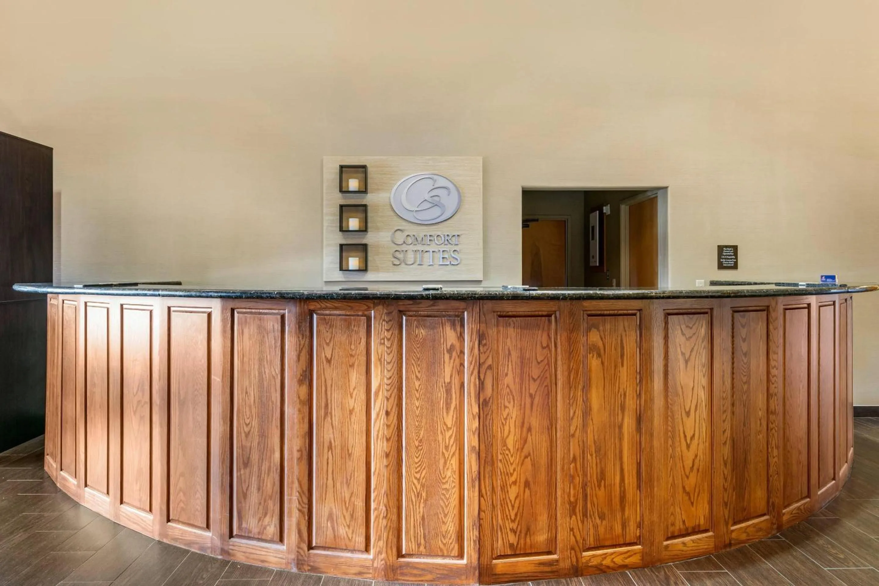 Lobby or reception in Comfort Suites Batesville
