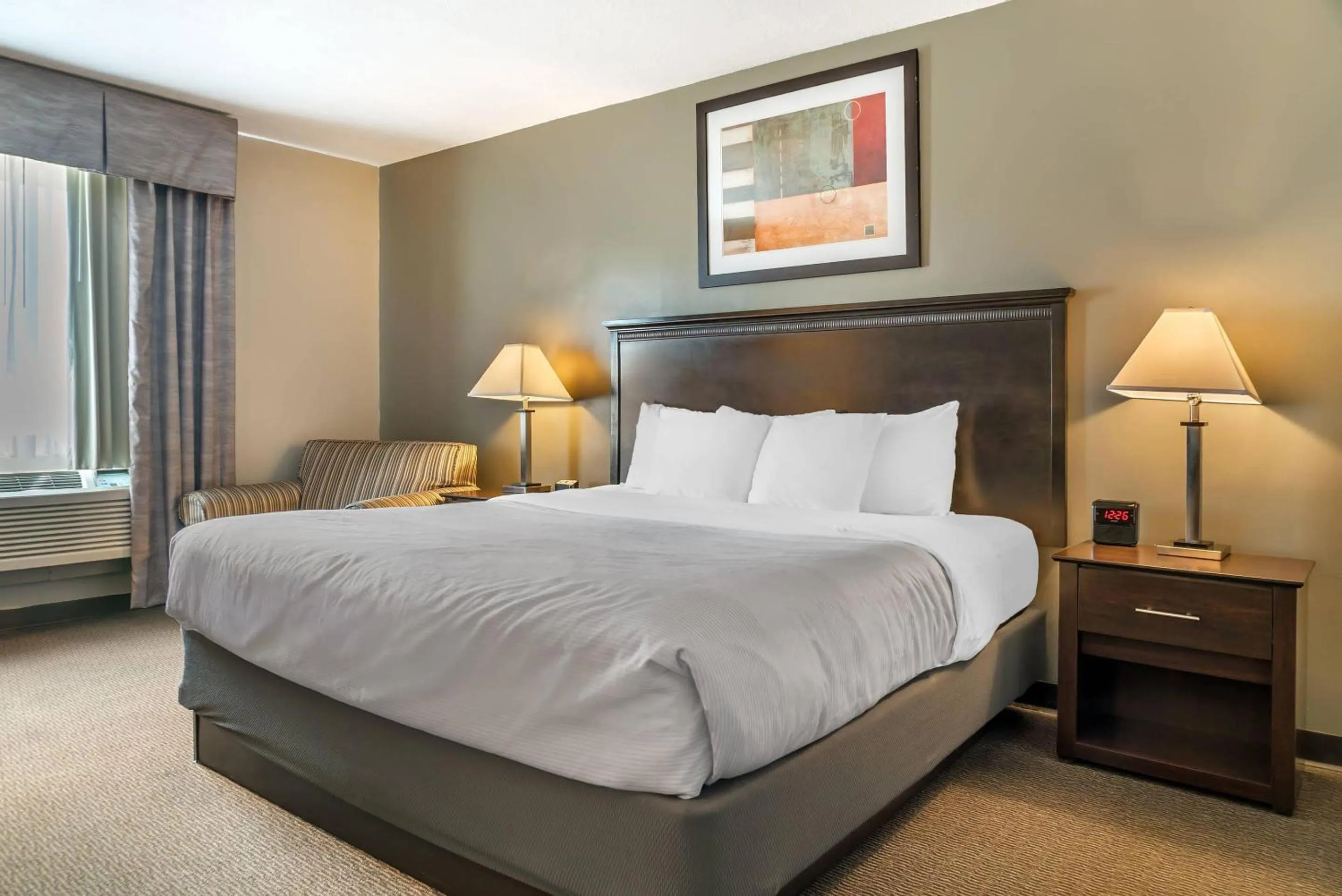 Bedroom, Bed in Quality Inn & Suites Next to the Casino