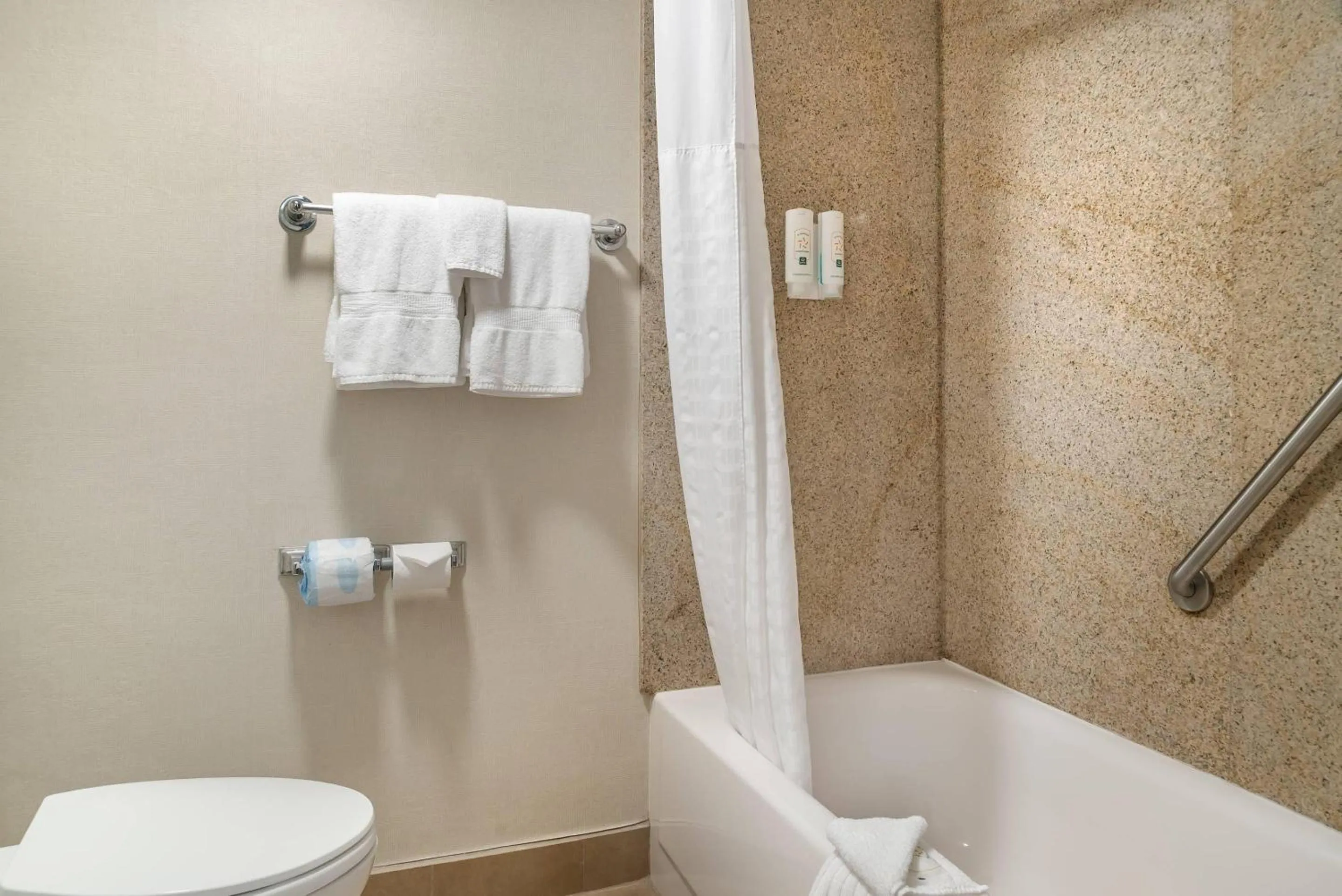 Bedroom in Quality Inn & Suites Next to the Casino