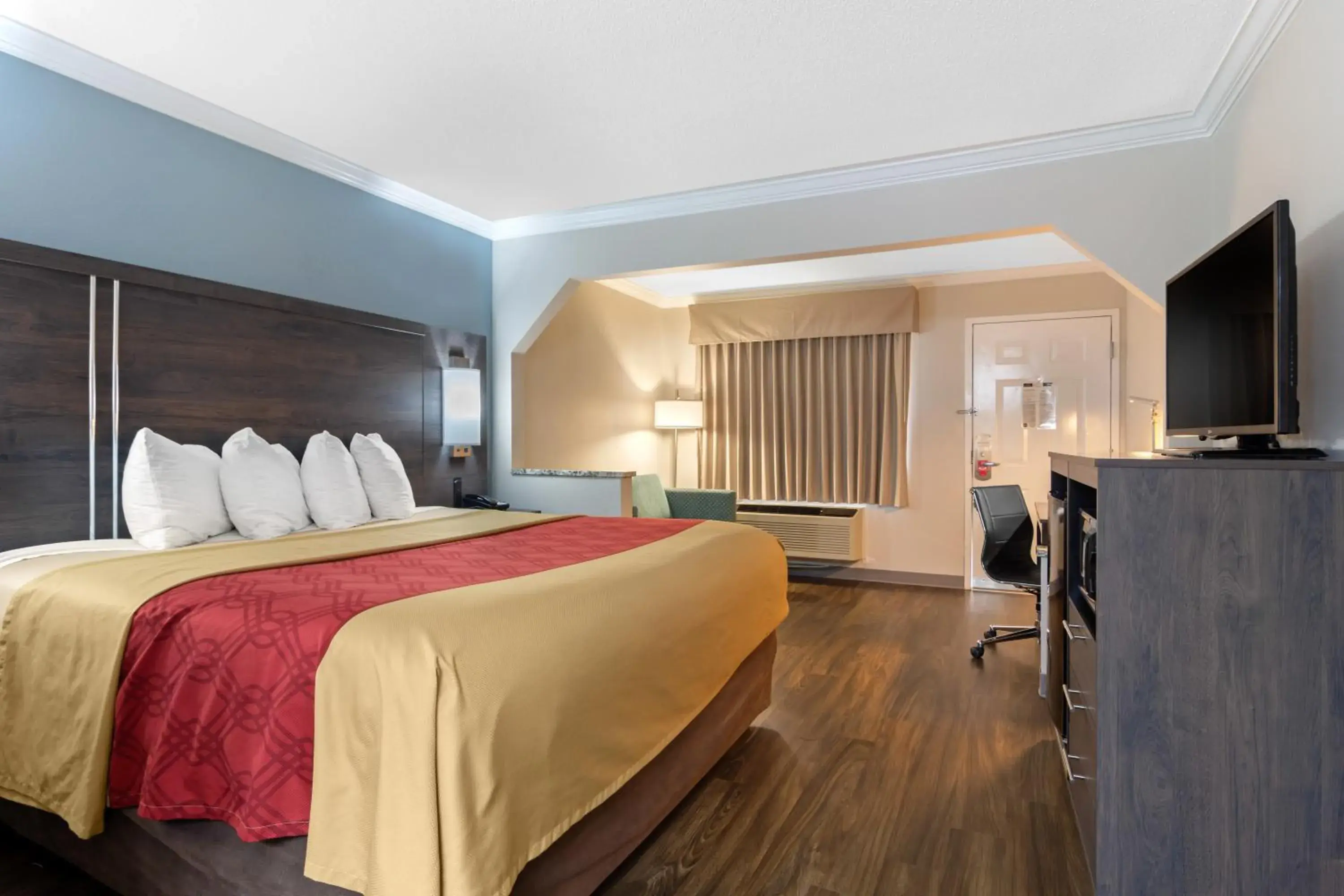 Bed in Econo Lodge Byron - Warner Robins Bed in Econo Lodge Byron - Warner Robins