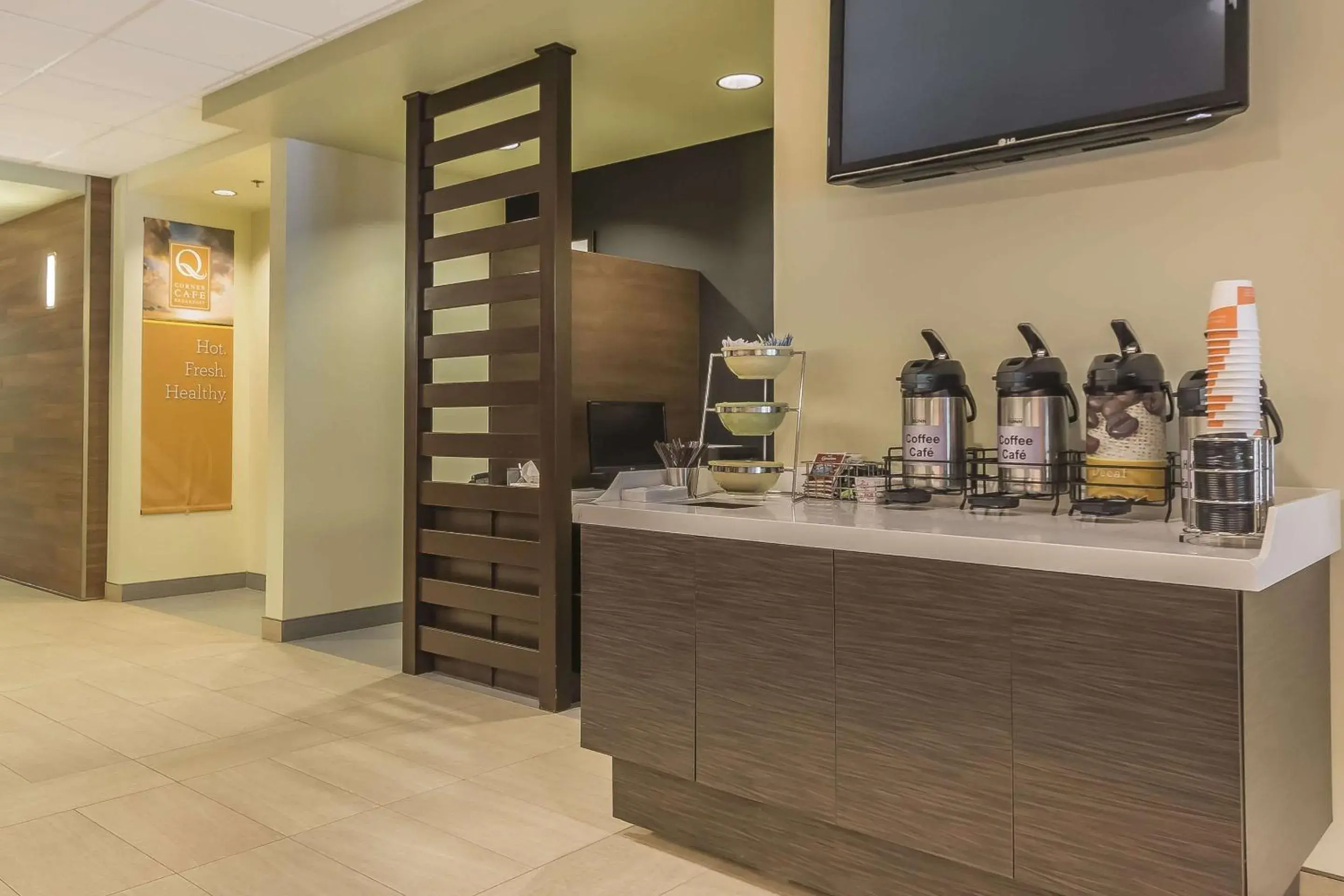 Lobby or reception in Quality Hotel & Conference Centre Lobby or reception in Quality Hotel & Conference Centre