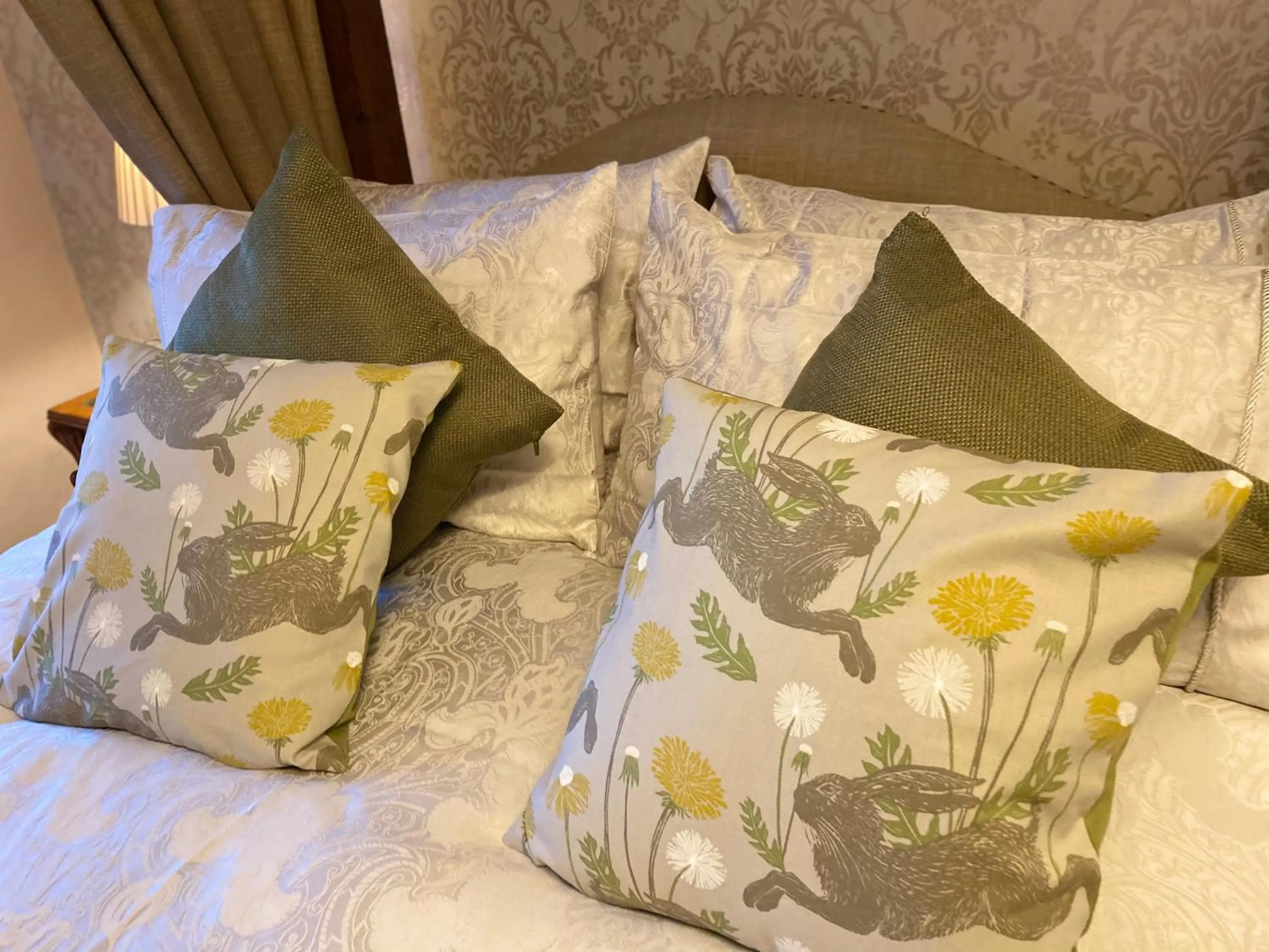 Bed in The Royal Oak Inn