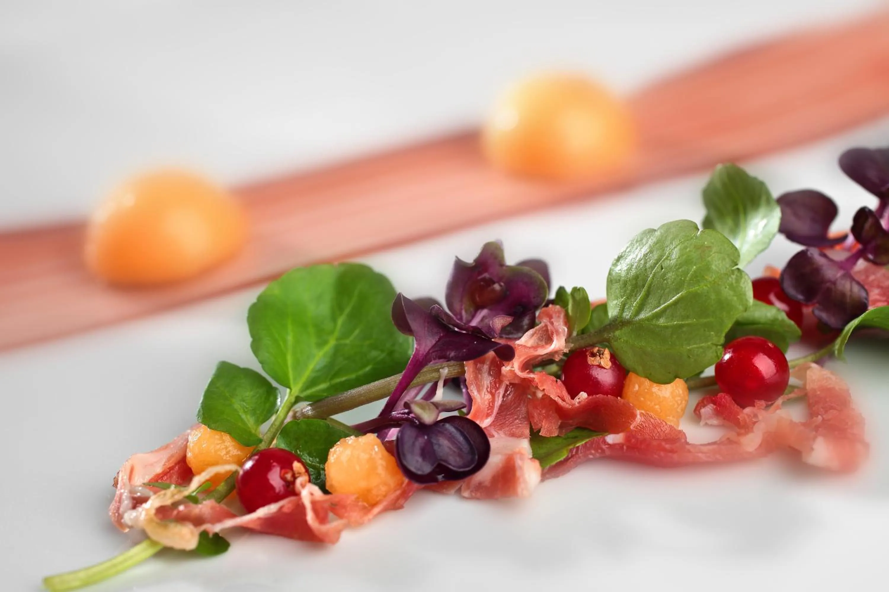 Restaurant/places to eat in Château Les Merles et ses Villas