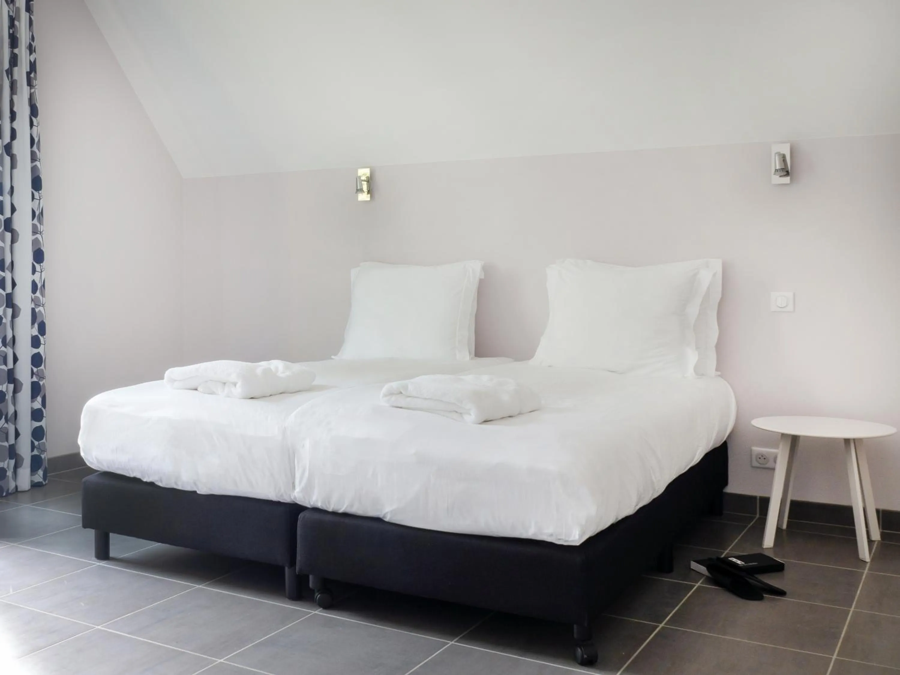 Bed in Château Les Merles et ses Villas