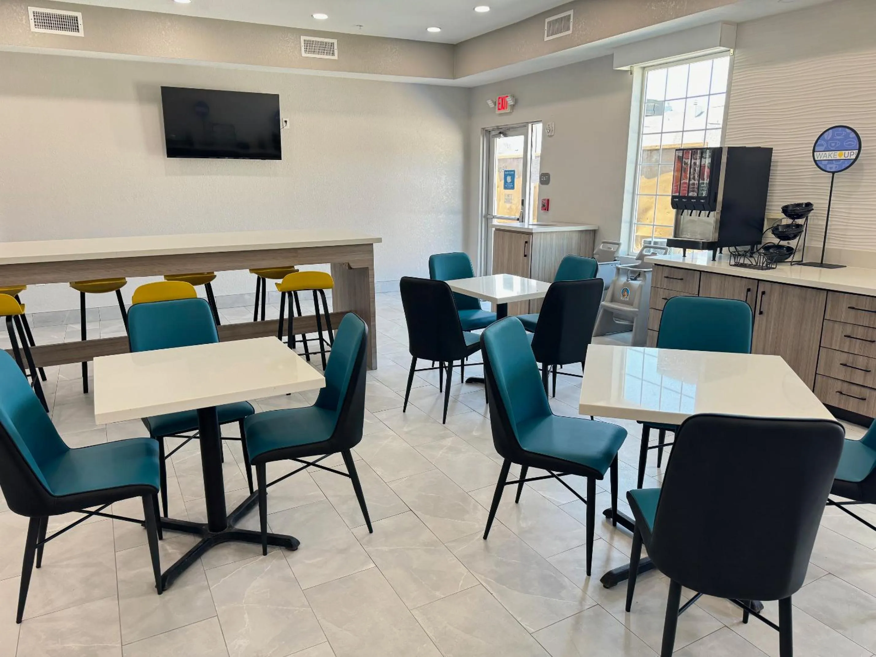 Breakfast in Sonesta Essential La Porte