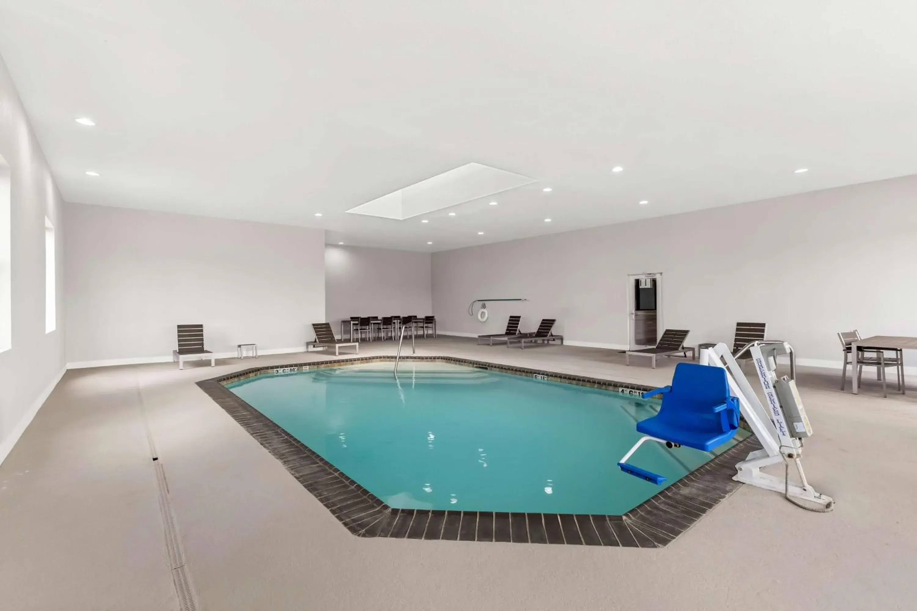 Pool view in Sonesta Essential La Porte Pool view in Sonesta Essential La Porte