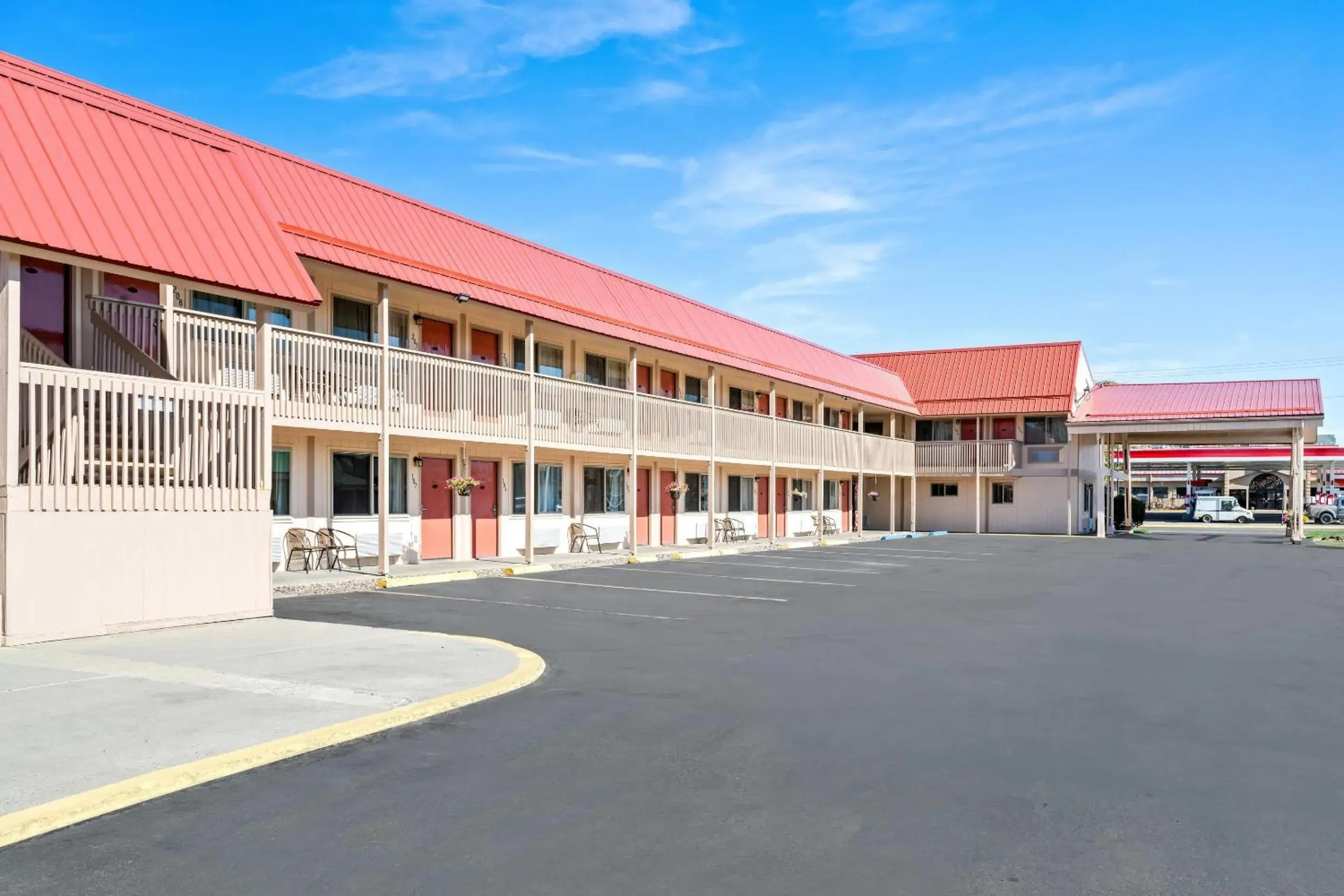 Property building in Econo Lodge Miles City I-94 Property building in Econo Lodge Miles City I-94