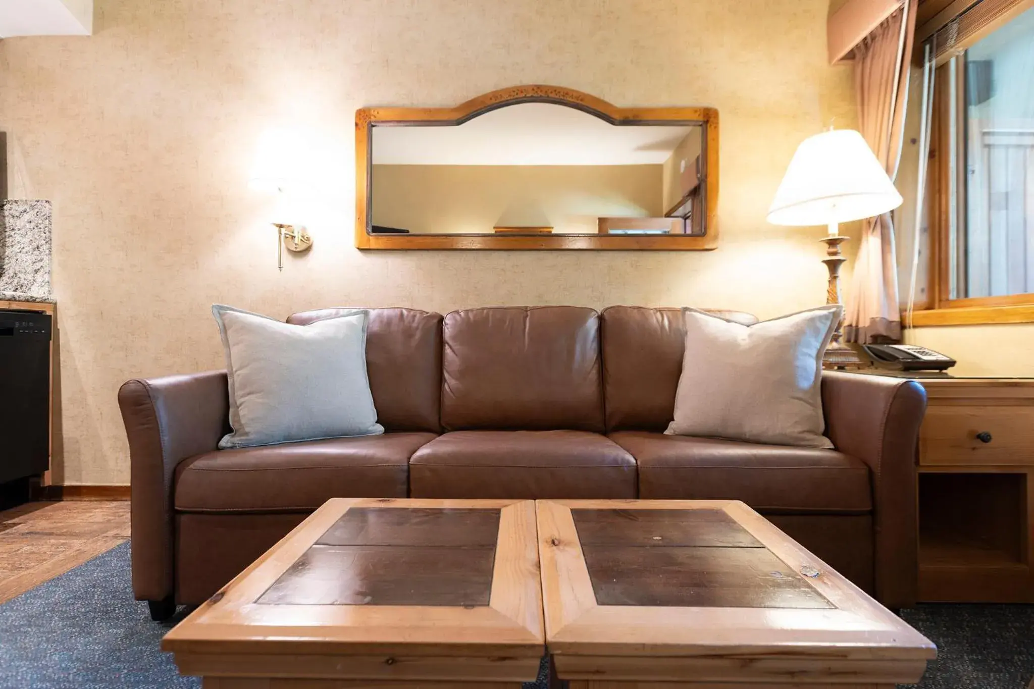 Living room in Olympic Village Inn Olympic Valley Living room in Olympic Village Inn Olympic Valley