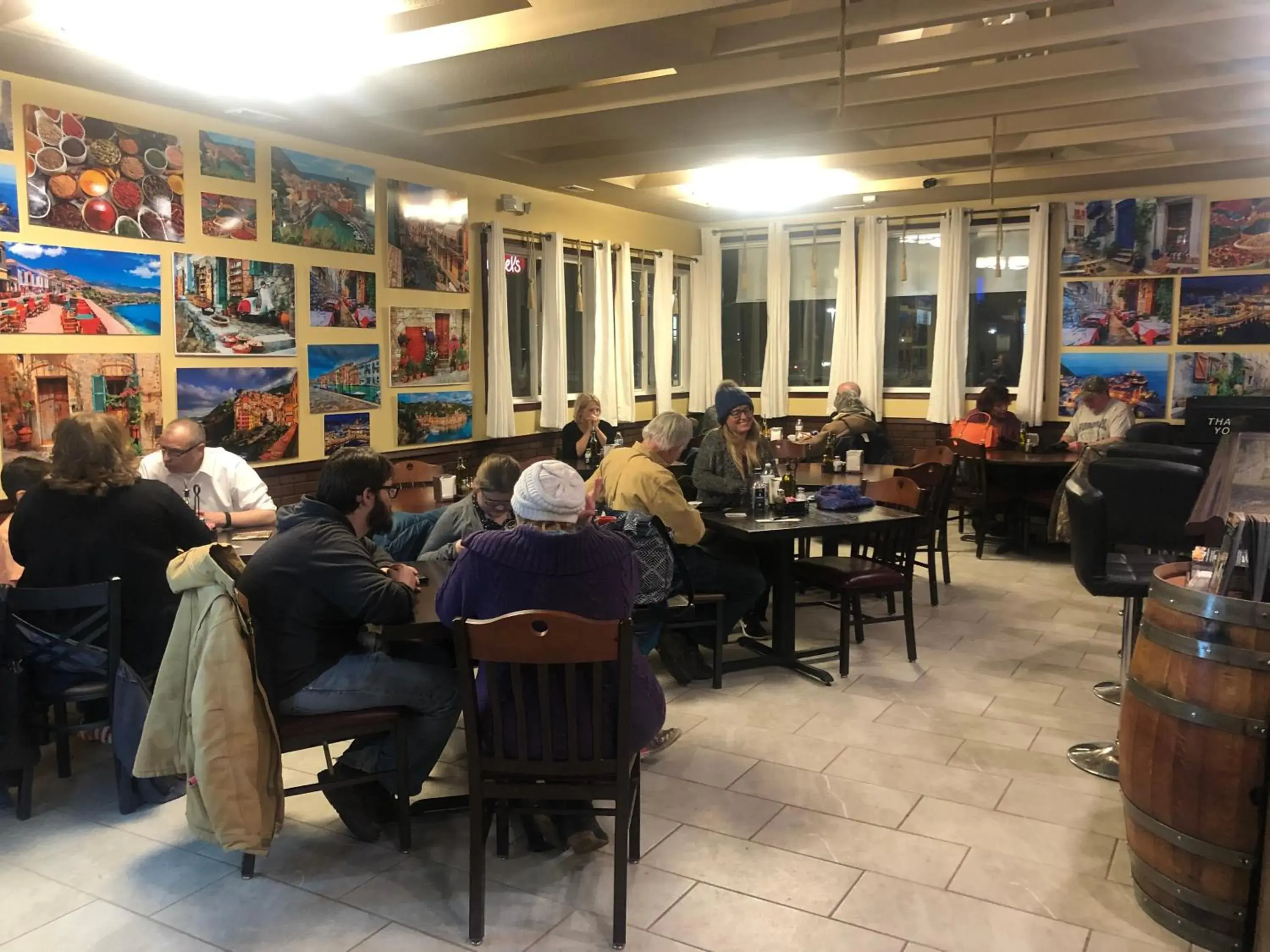 Restaurant/places to eat in Wolf Inn Hotel Restaurant/places to eat in Wolf Inn Hotel