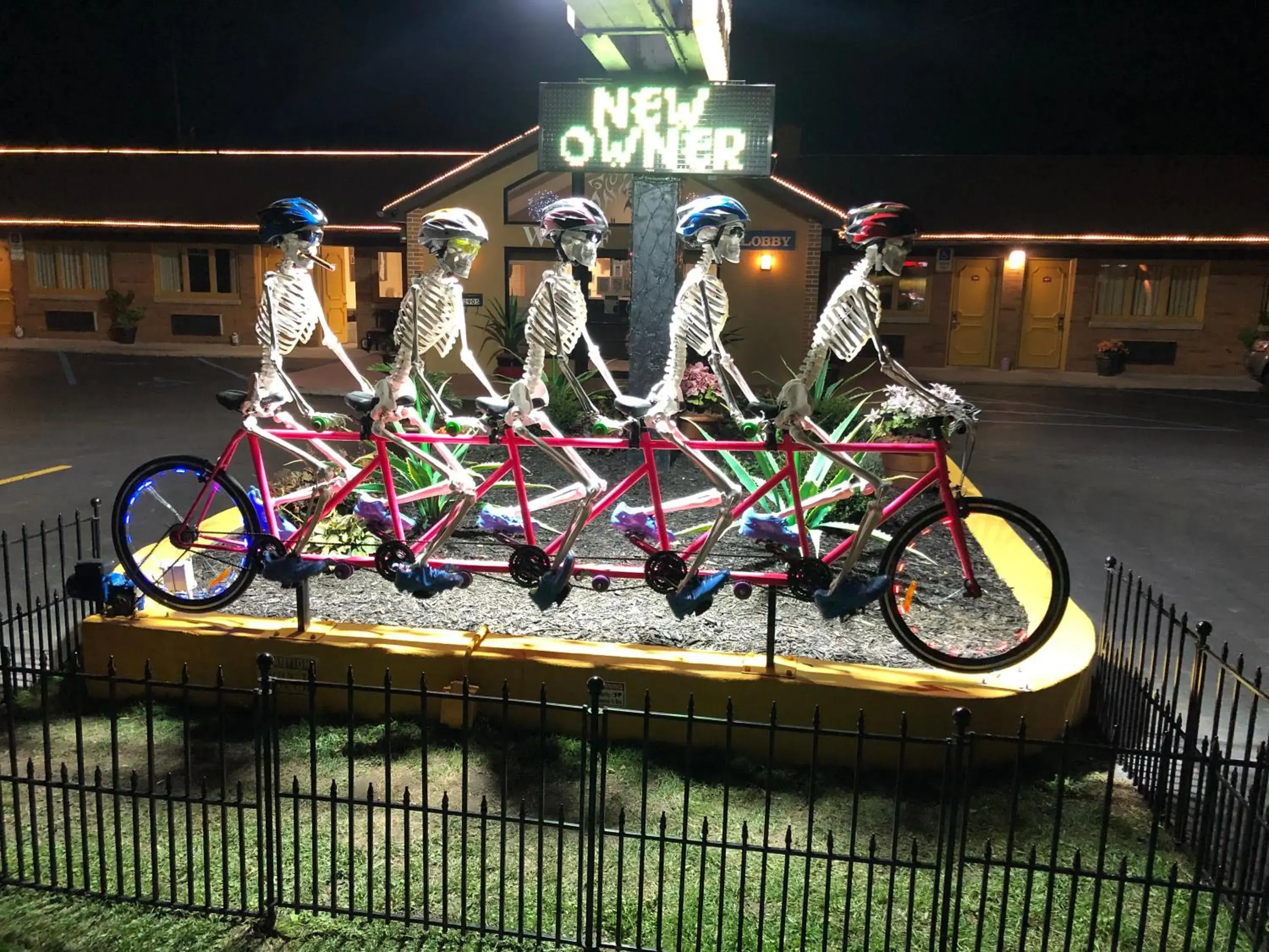 Property building in Wolf Inn Hotel Property building in Wolf Inn Hotel