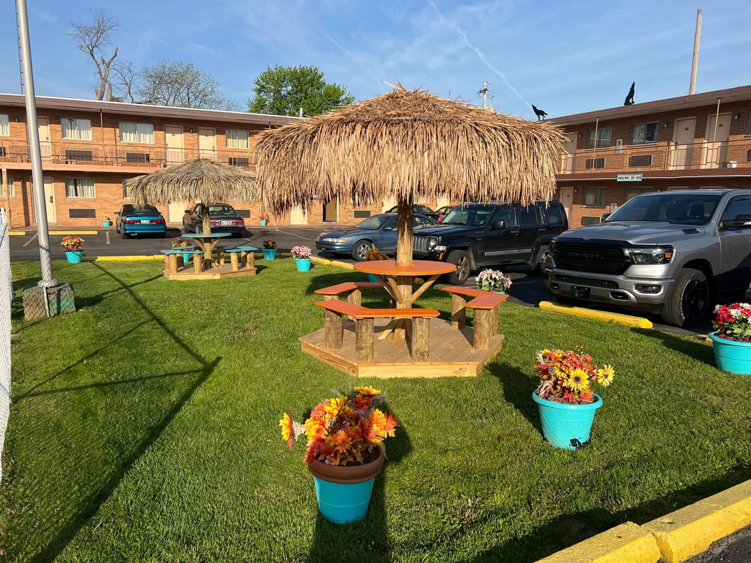 Property building in Wolf Inn Hotel