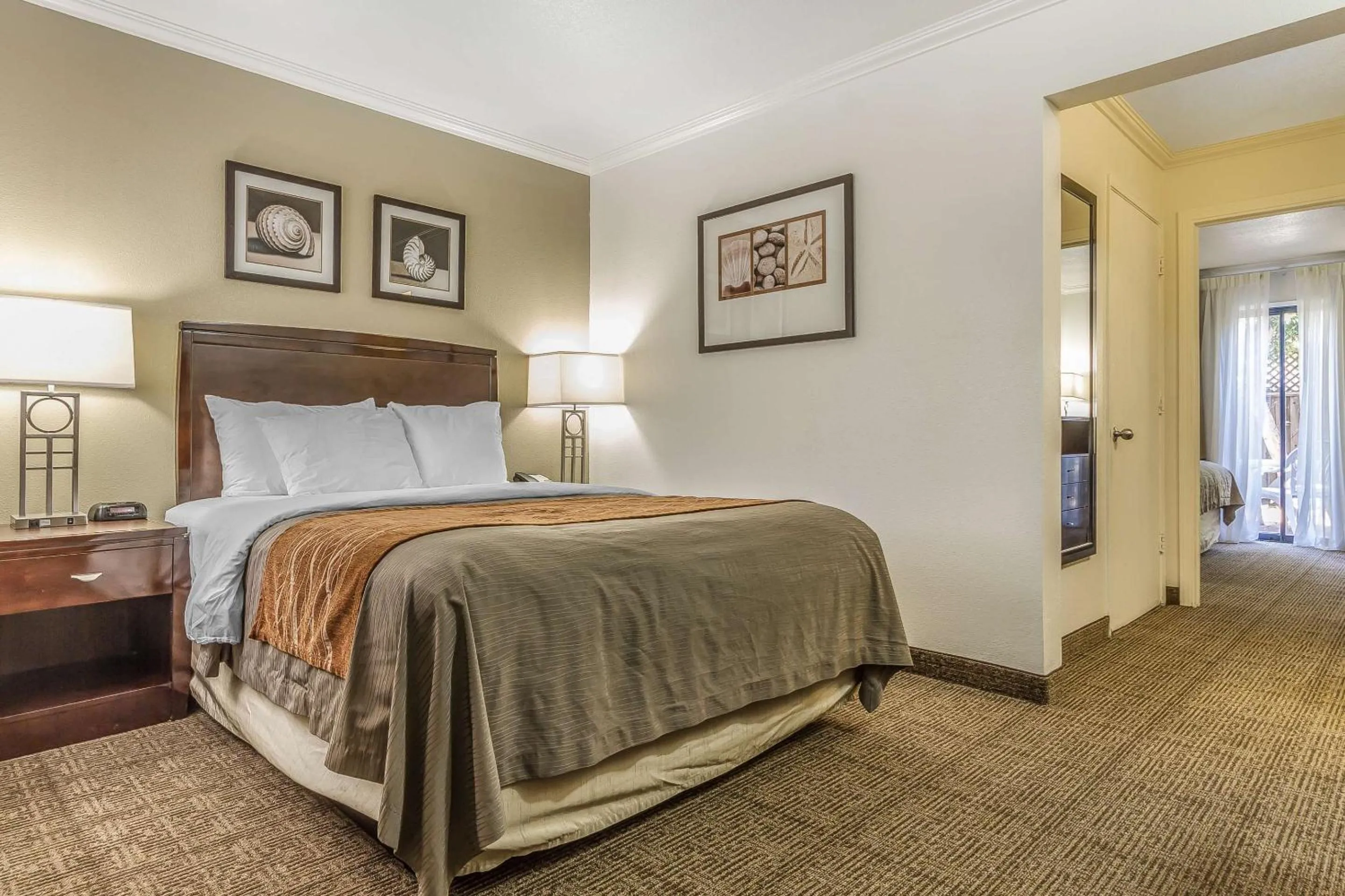 Bedroom, Bed in Comfort Inn