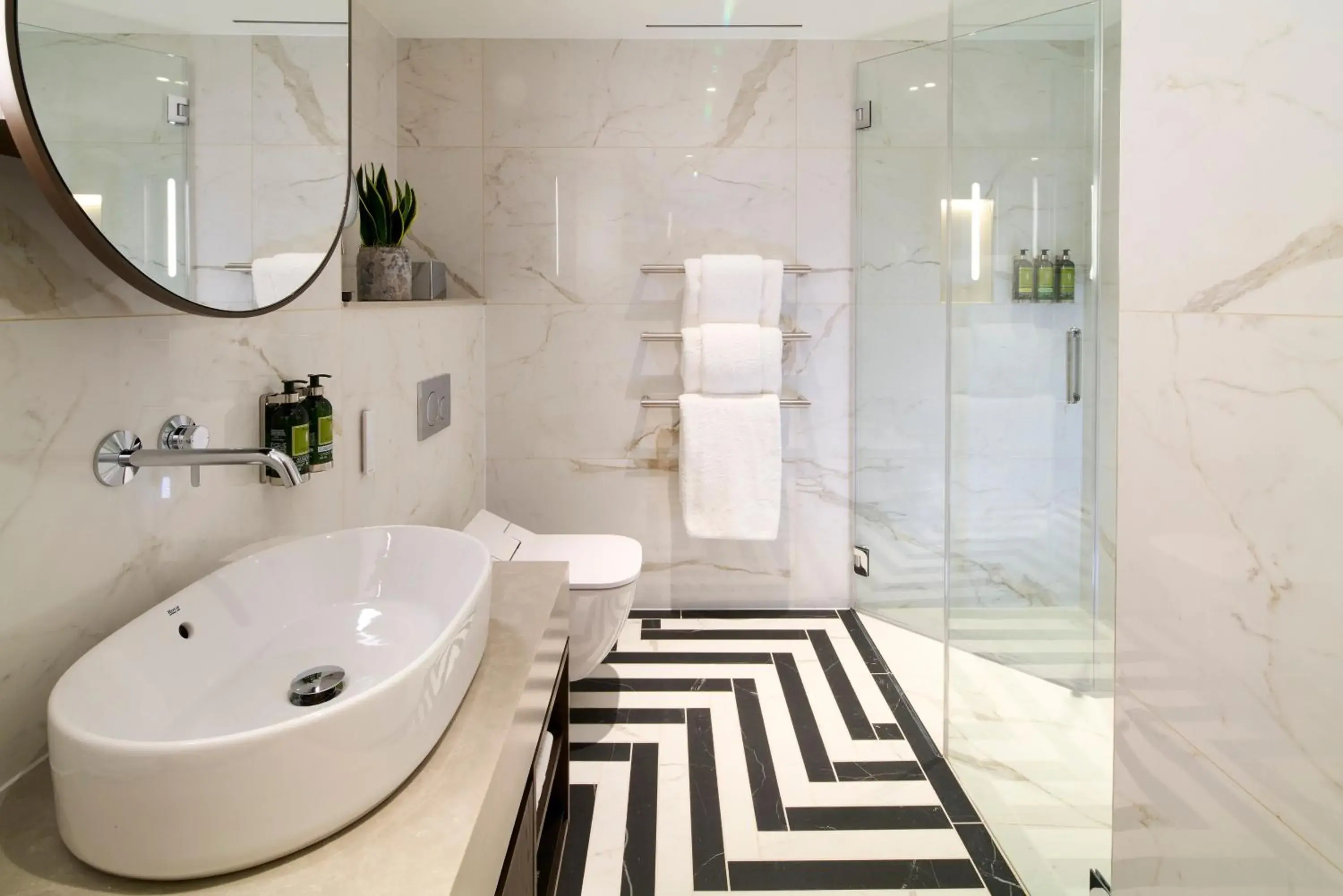 Cheval Phoenix House at Sloane Square Cheval Phoenix House at Sloane Square