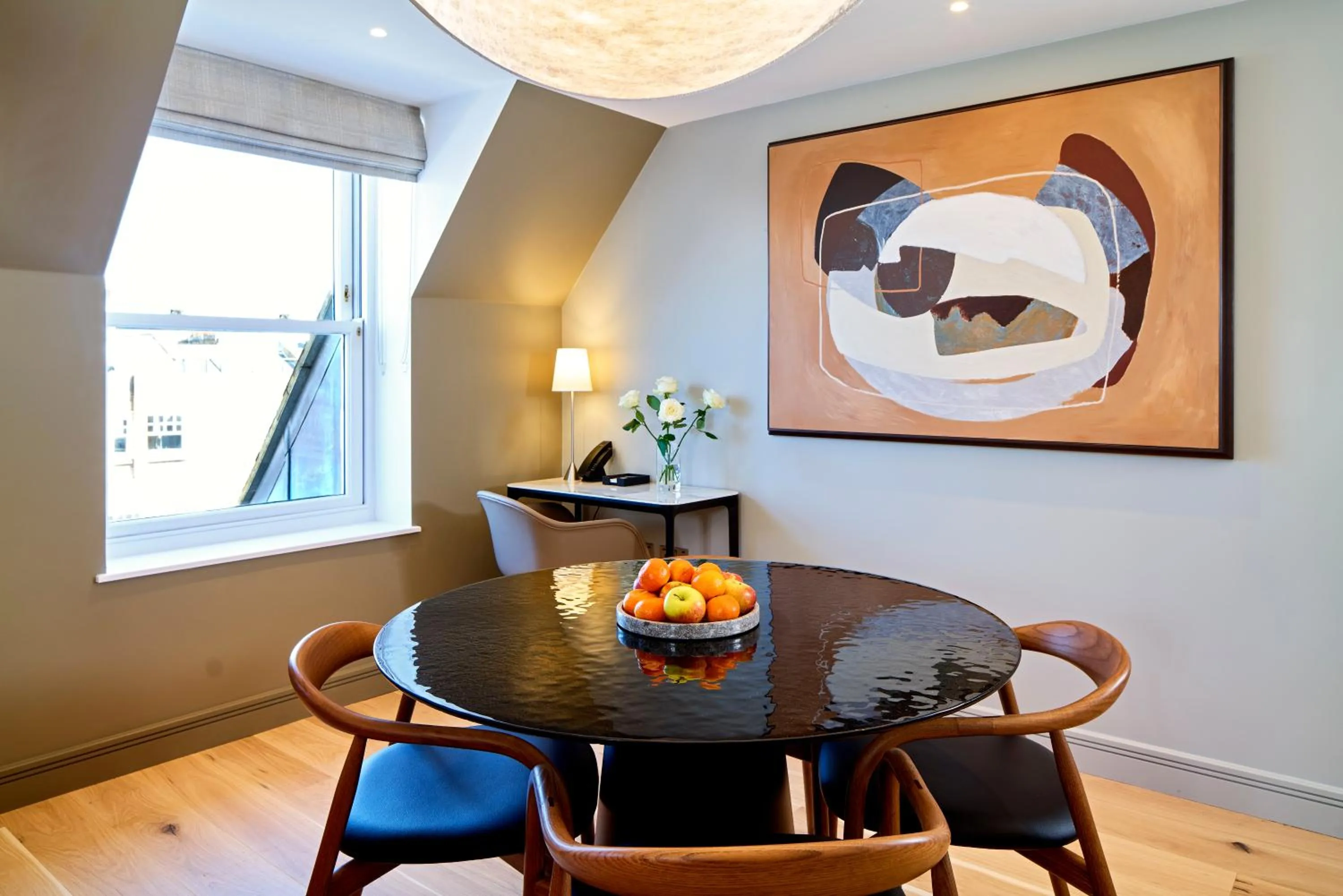 Food and drinks in Cheval Phoenix House at Sloane Square