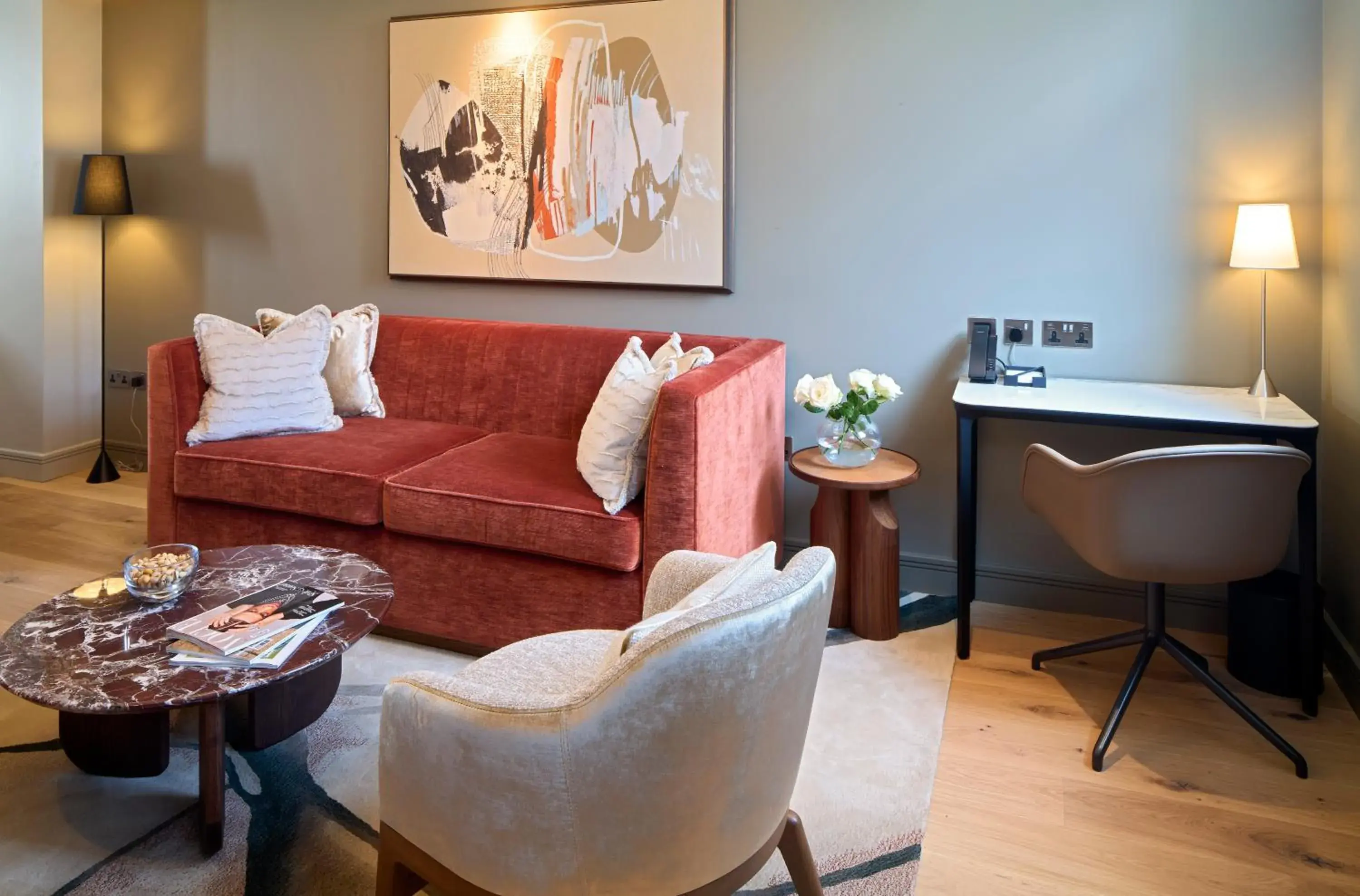 Living room in Cheval Phoenix House at Sloane Square Living room in Cheval Phoenix House at Sloane Square