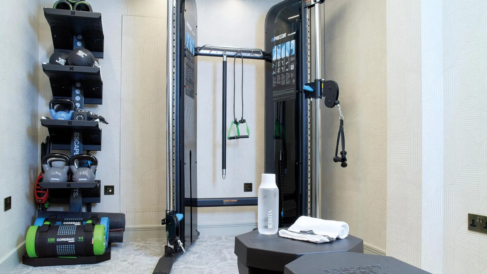 Fitness centre/facilities in Cheval Phoenix House at Sloane Square