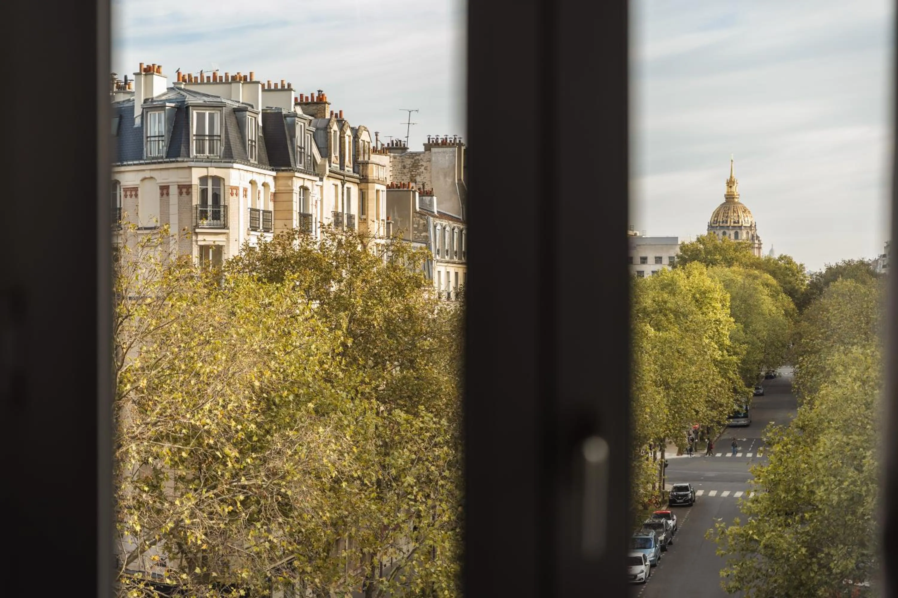 City view in Hôtel Eiffel Segur