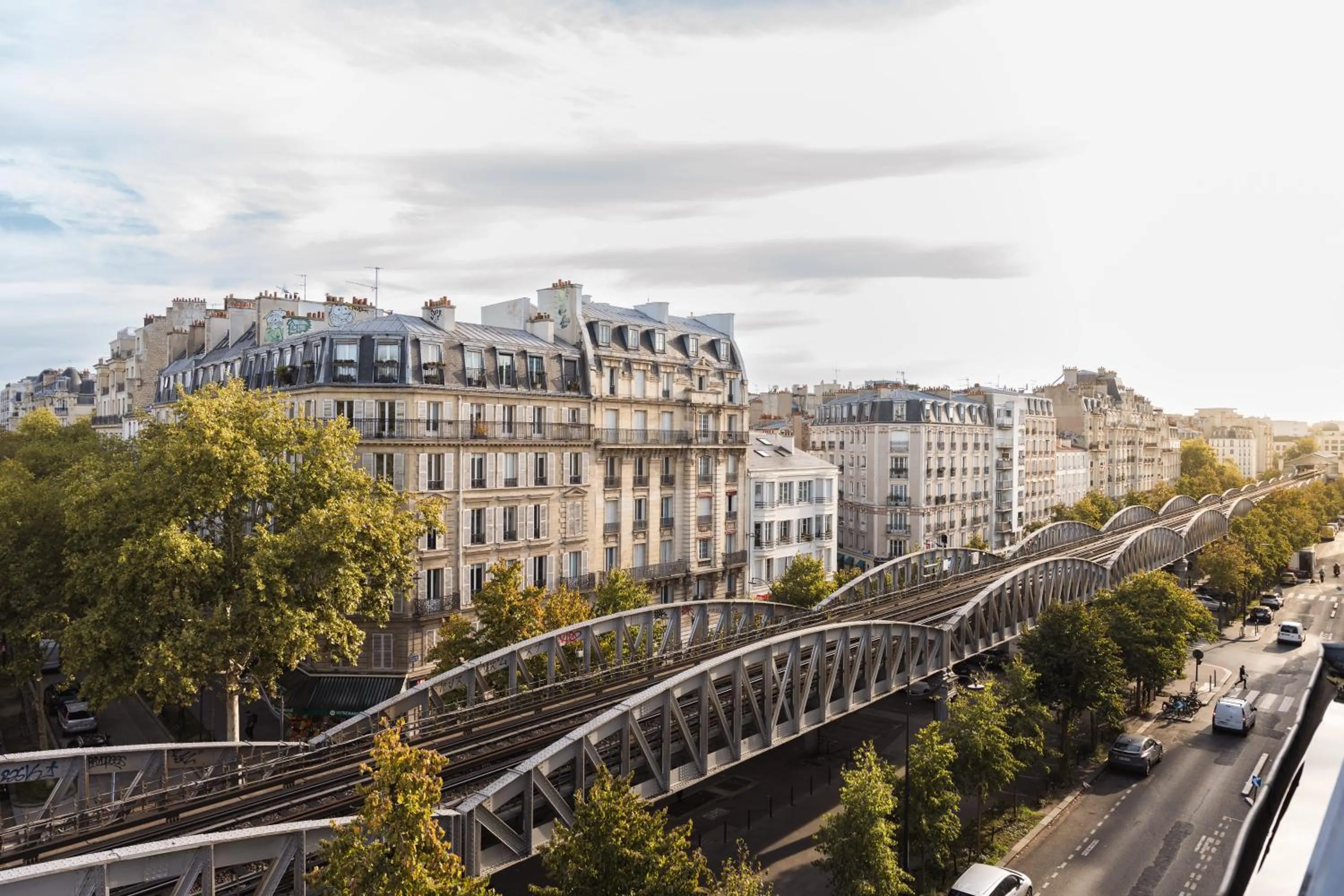 City view in Hôtel Eiffel Segur