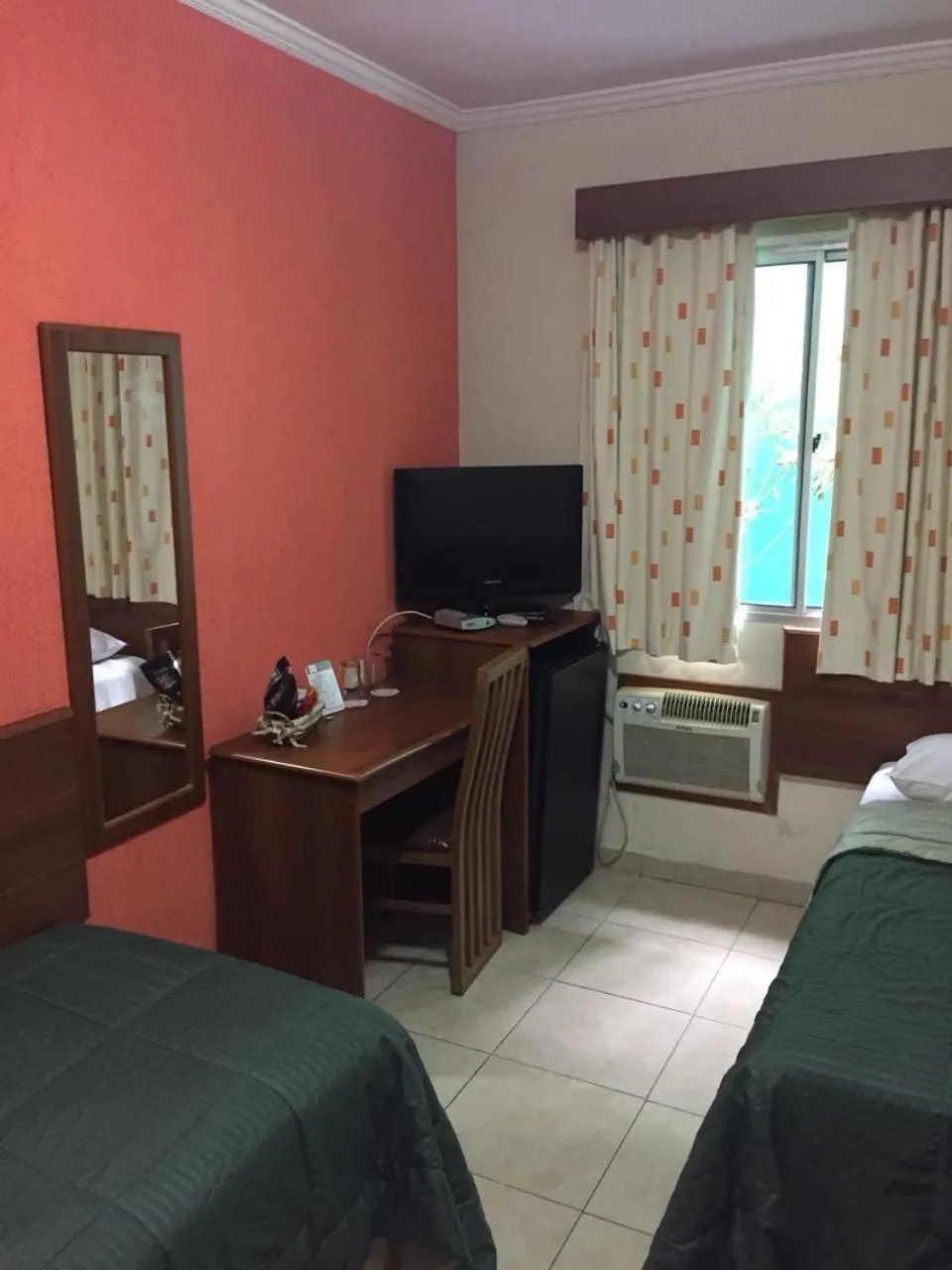 Bed in Hotel Valparaíso - Metrô Paraíso e 800m da Av Paulista