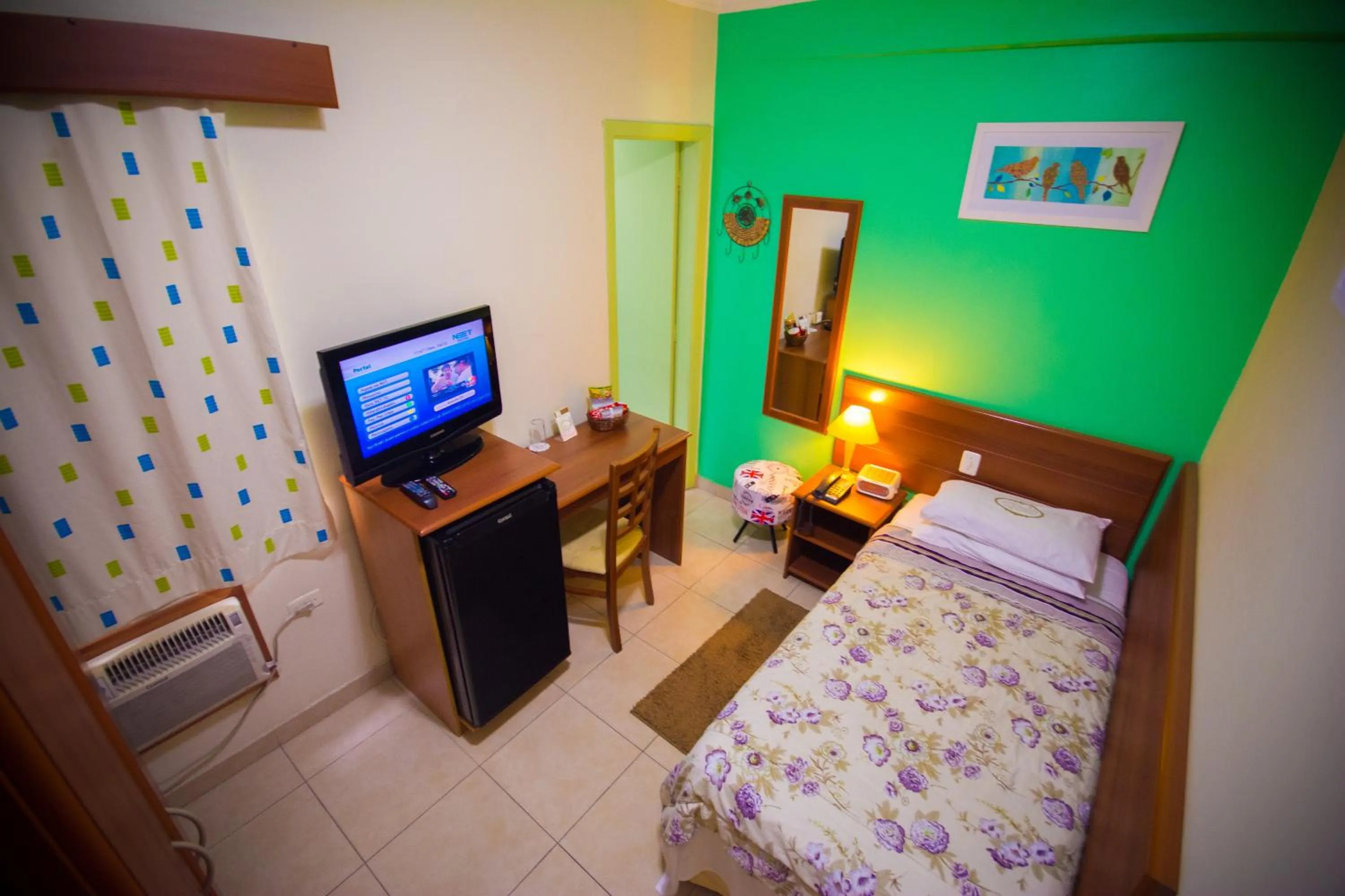 Bed in Hotel Valparaíso - Metrô Paraíso e 800m da Av Paulista