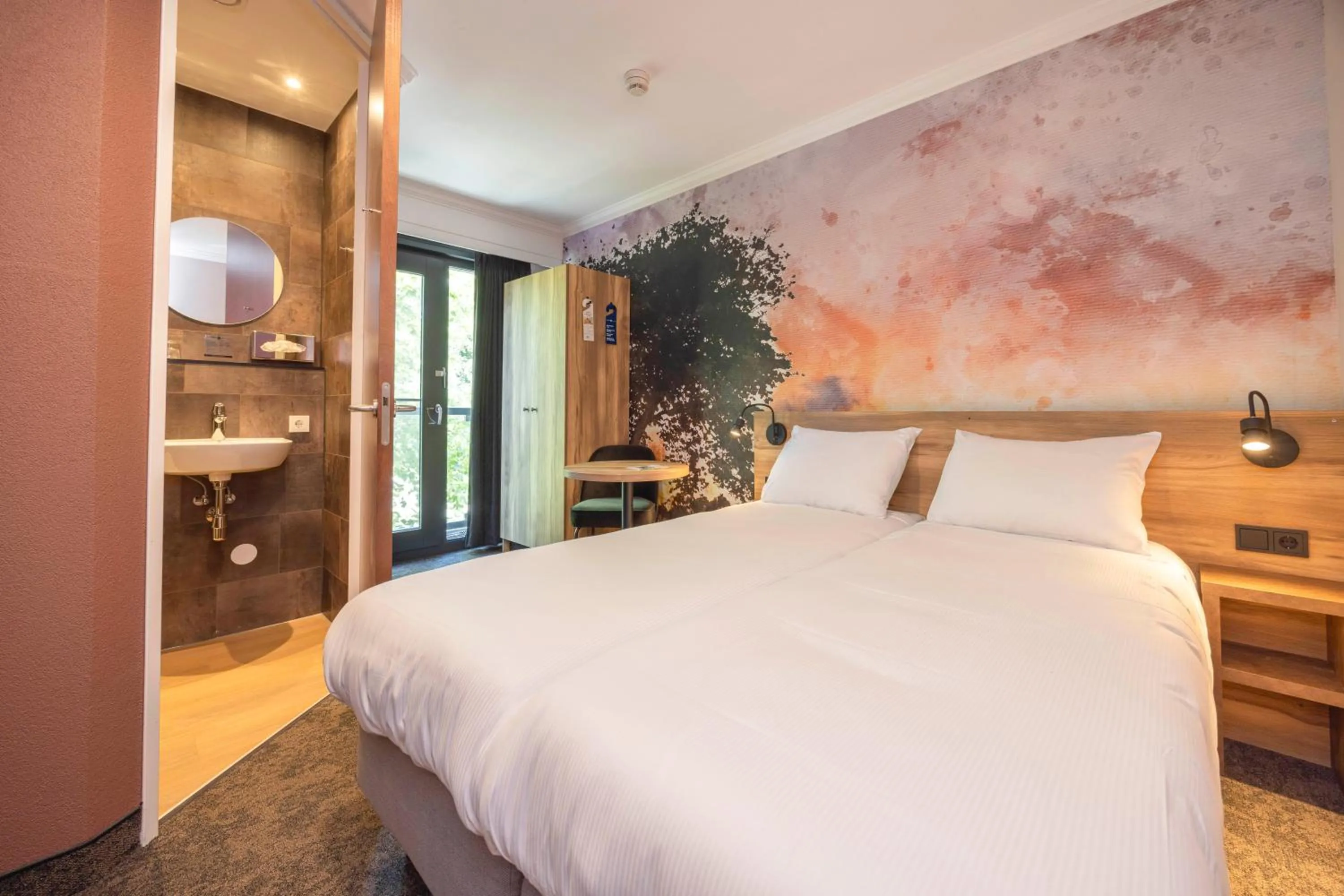 Photo of the whole room, Bed in Fletcher Hotel-Restaurant De Kempen