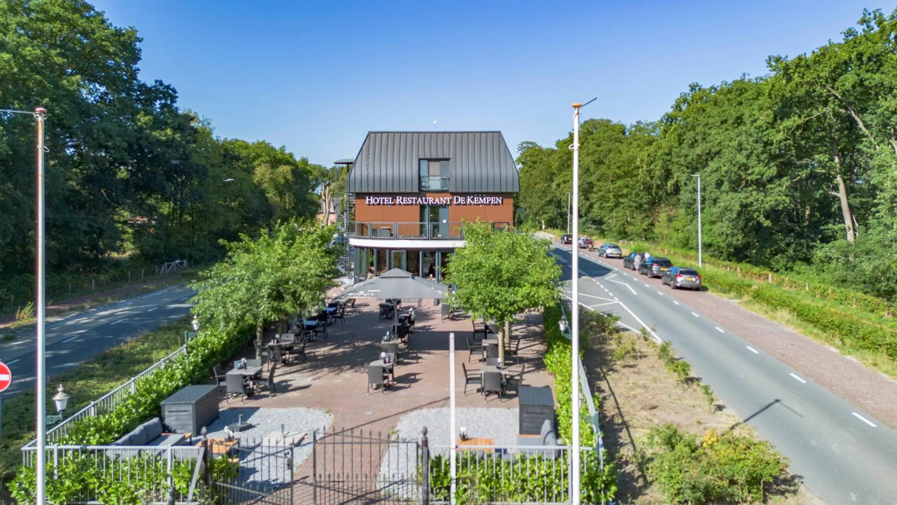 Street view in Fletcher Hotel-Restaurant De Kempen