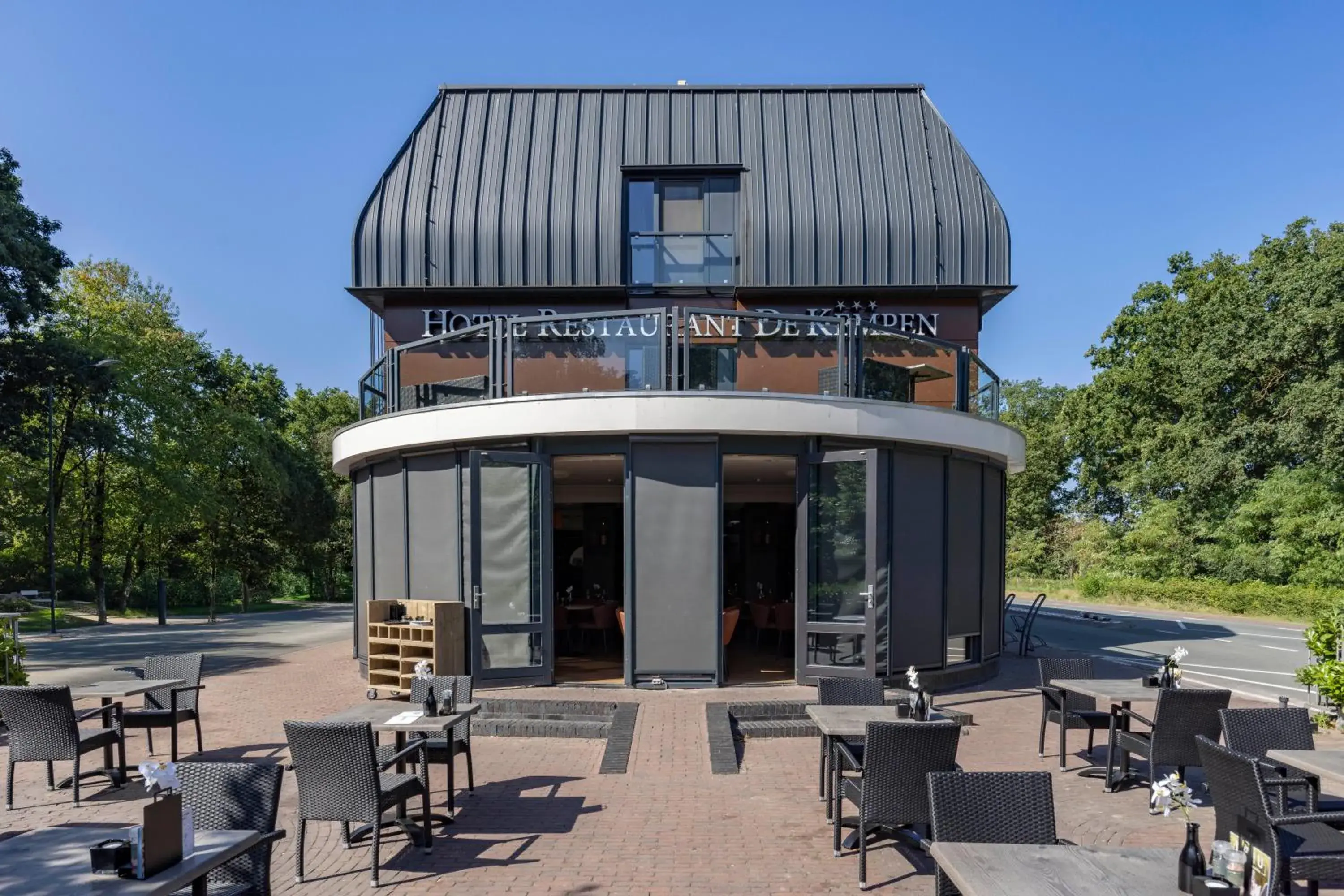 Property building in Fletcher Hotel-Restaurant De Kempen Property building in Fletcher Hotel-Restaurant De Kempen