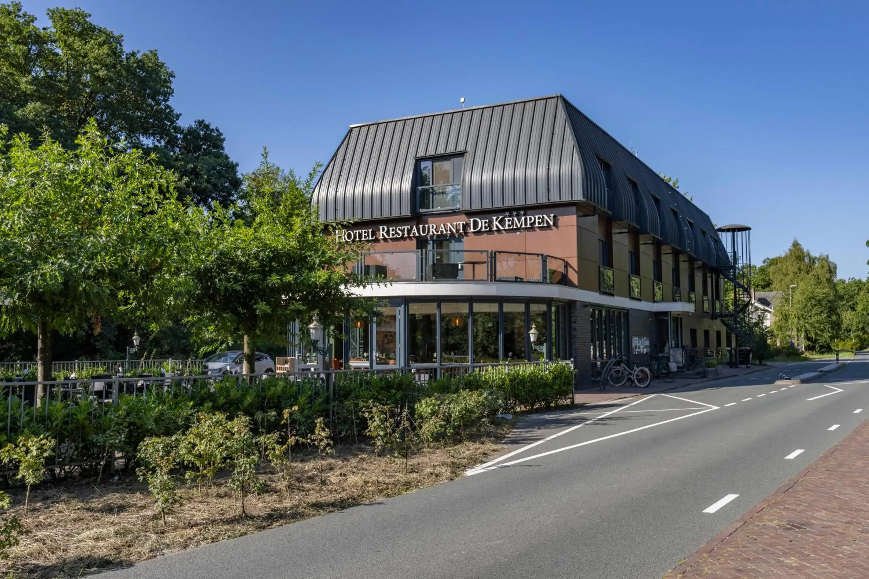 Property building in Fletcher Hotel-Restaurant De Kempen Property building in Fletcher Hotel-Restaurant De Kempen