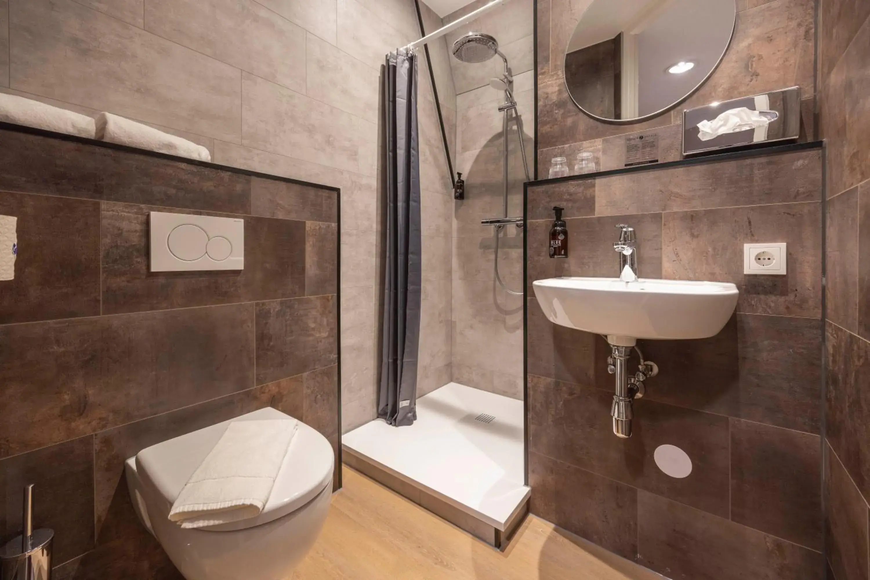 Toilet in Fletcher Hotel-Restaurant De Kempen Toilet in Fletcher Hotel-Restaurant De Kempen