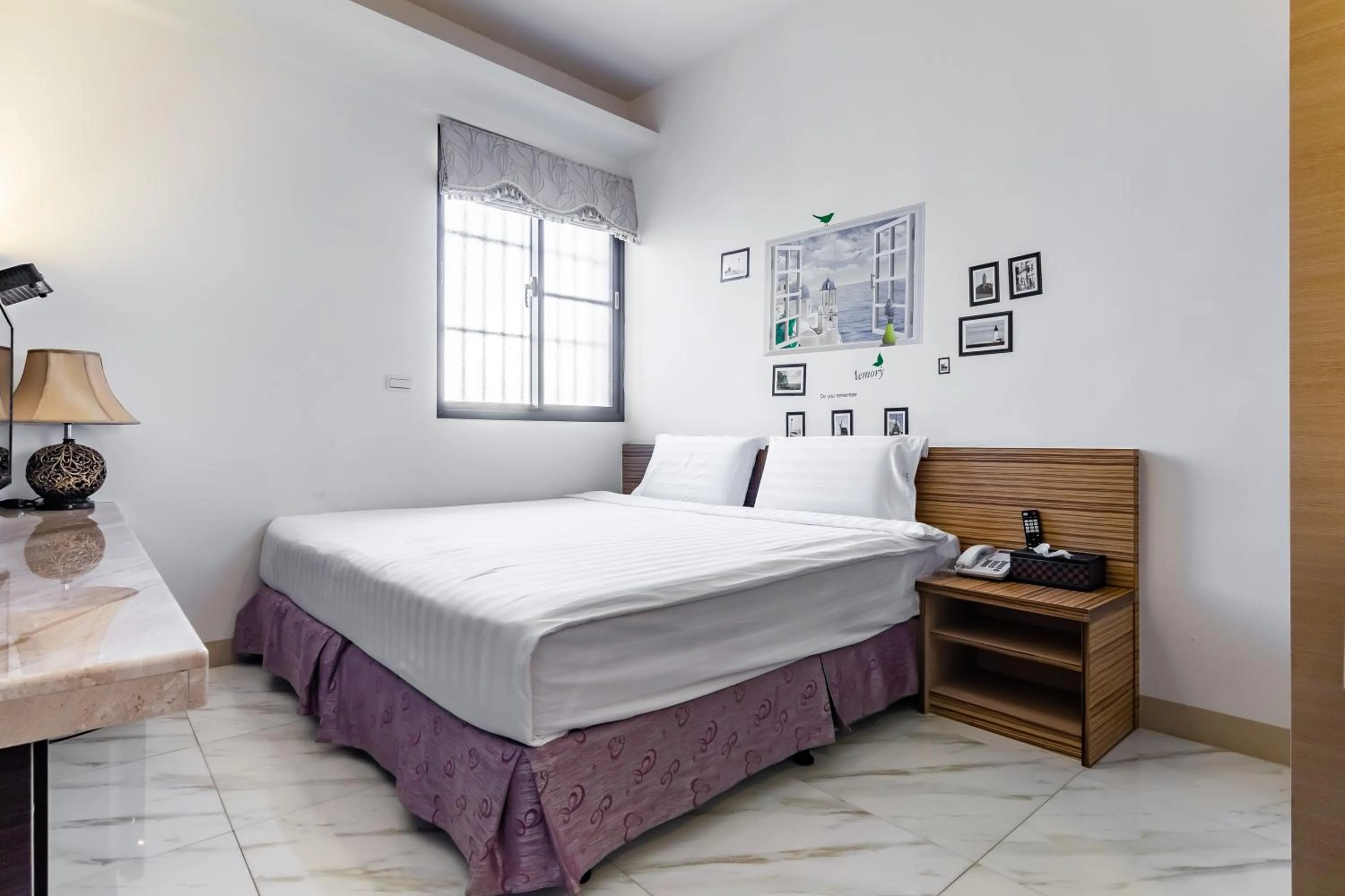 Decorative detail, Bed in Starry Home