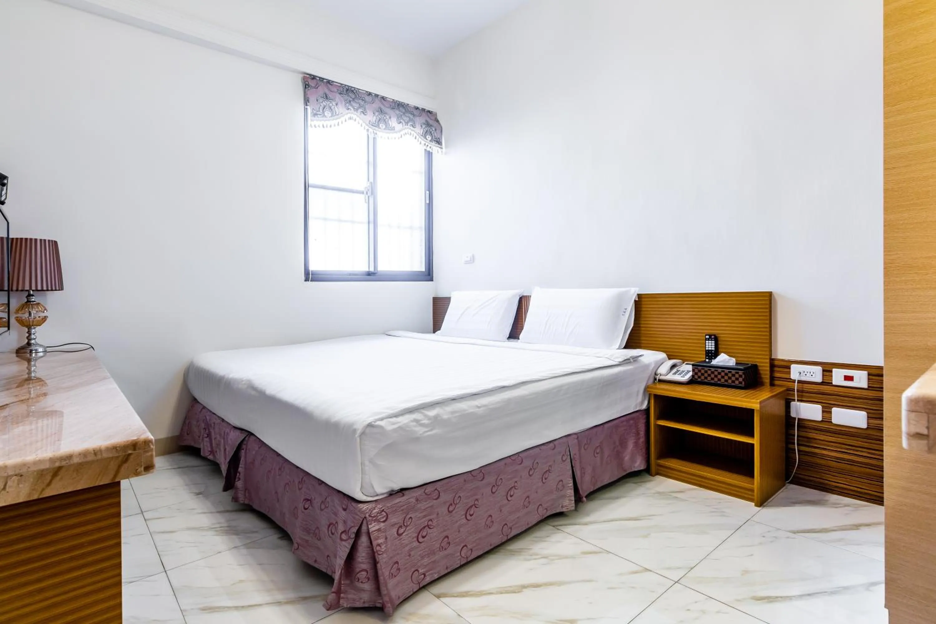 Decorative detail, Bed in Starry Home