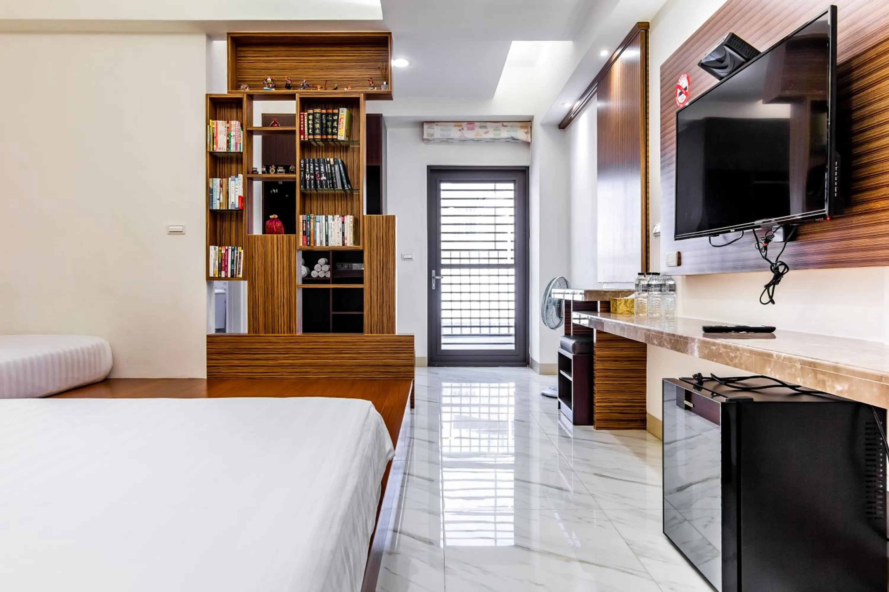 Decorative detail, Bed in Starry Home