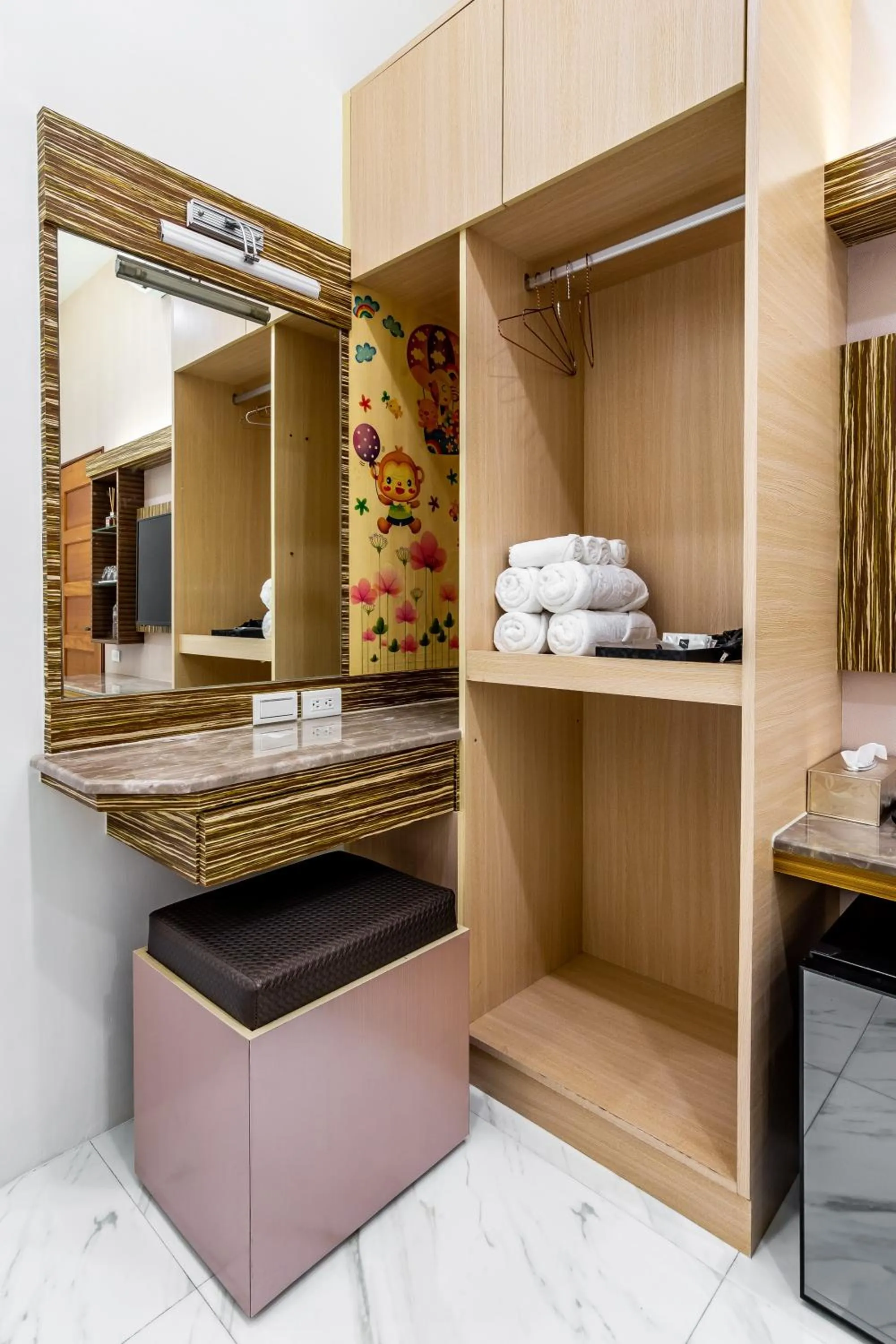 Decorative detail in Starry Home