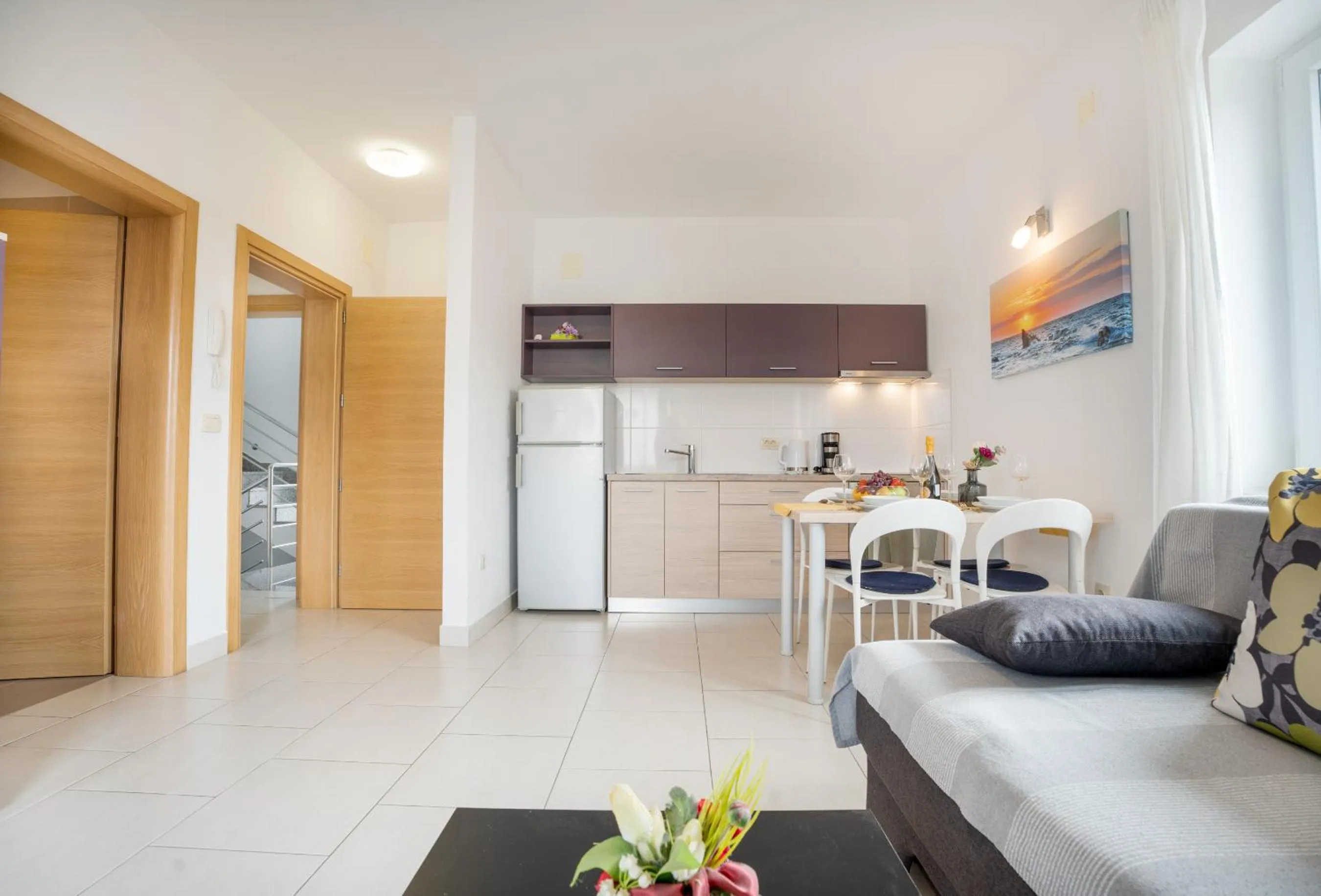 Luxury One-Bedroom Apartment with Terrace in Apartments A&A