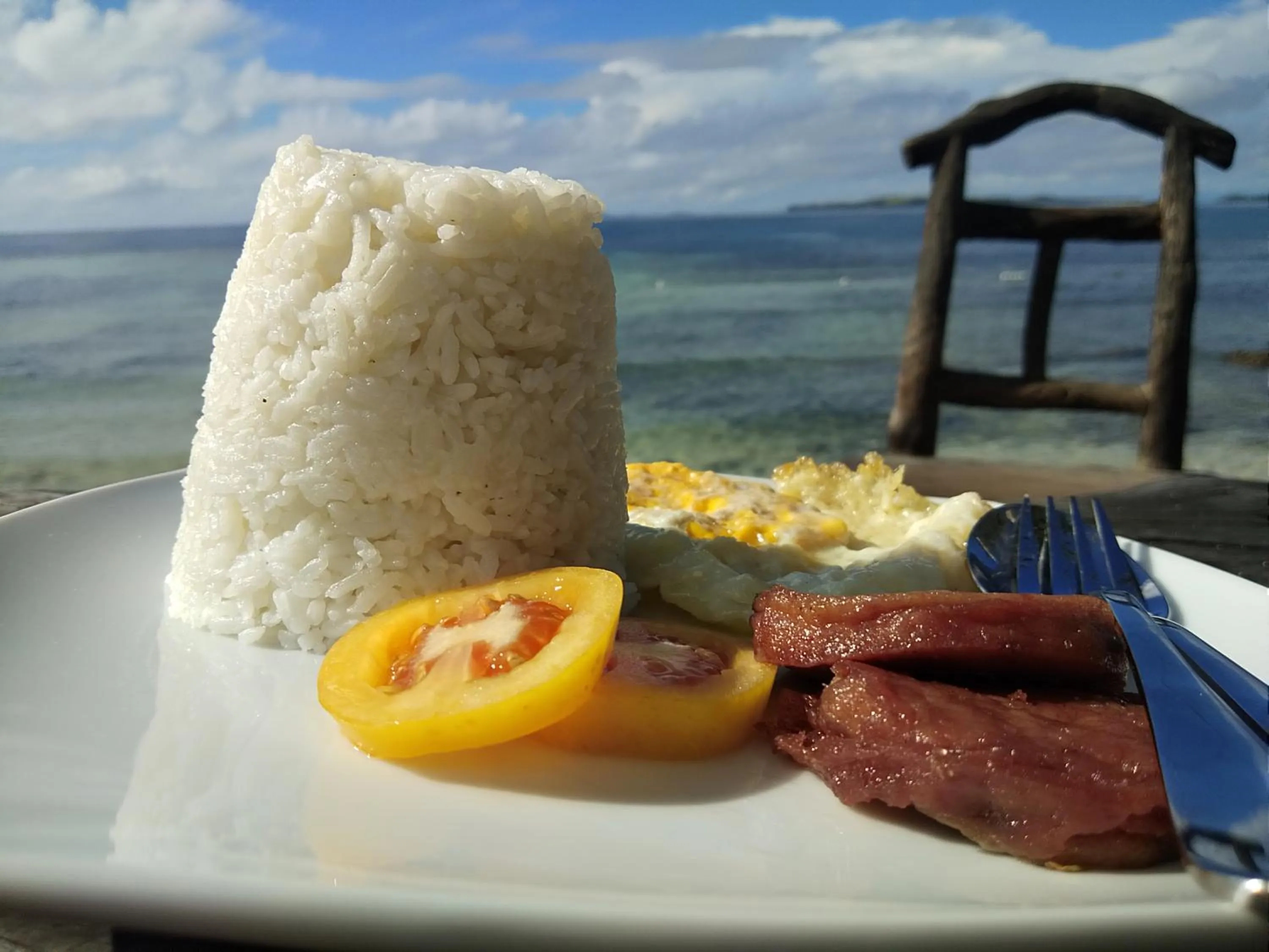 Food in RSK Beach and Accommodation