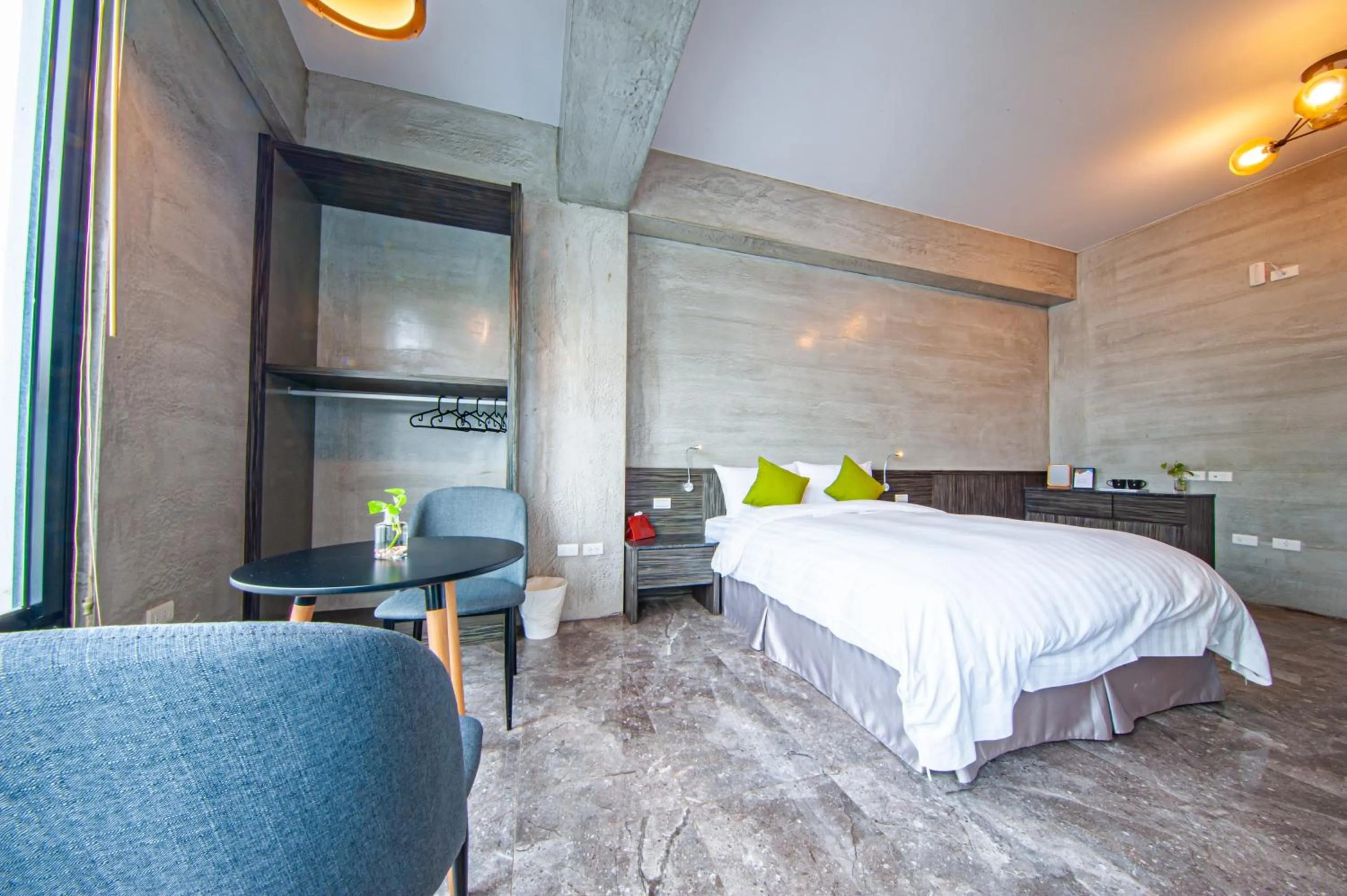 Photo of the whole room, Bed in SH Villa