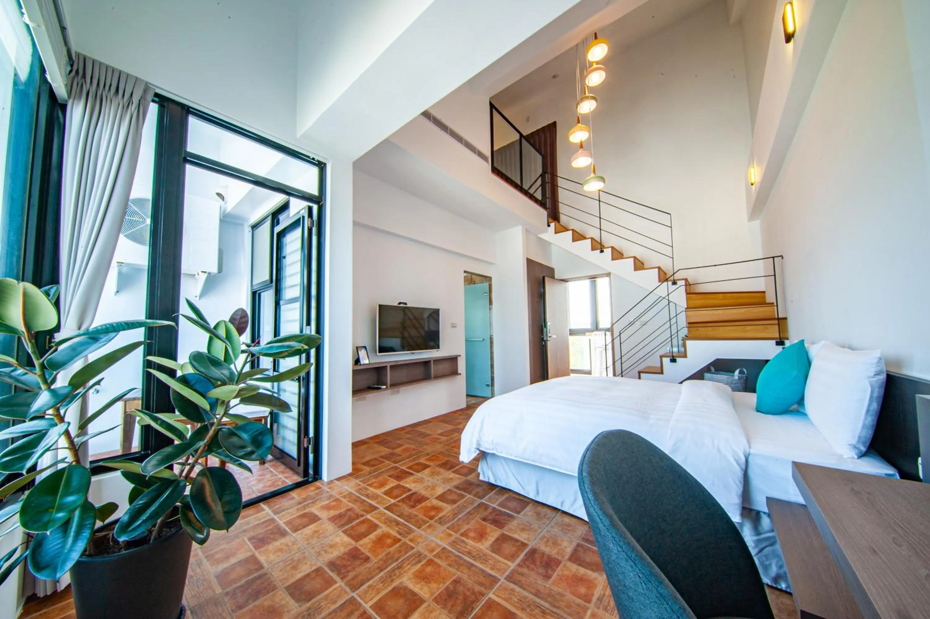 Photo of the whole room, Bed in SH Villa