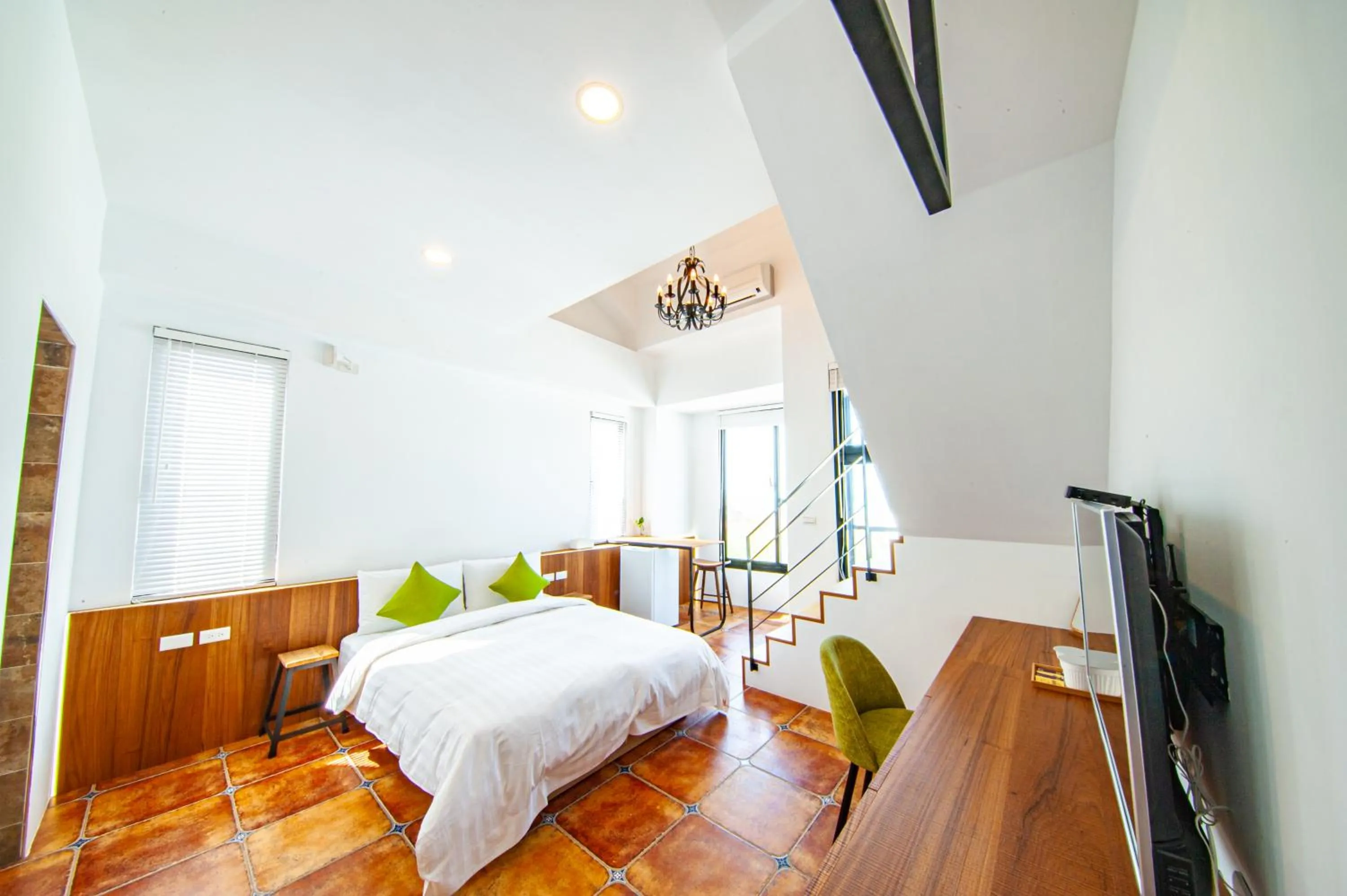 Photo of the whole room, Bed in SH Villa