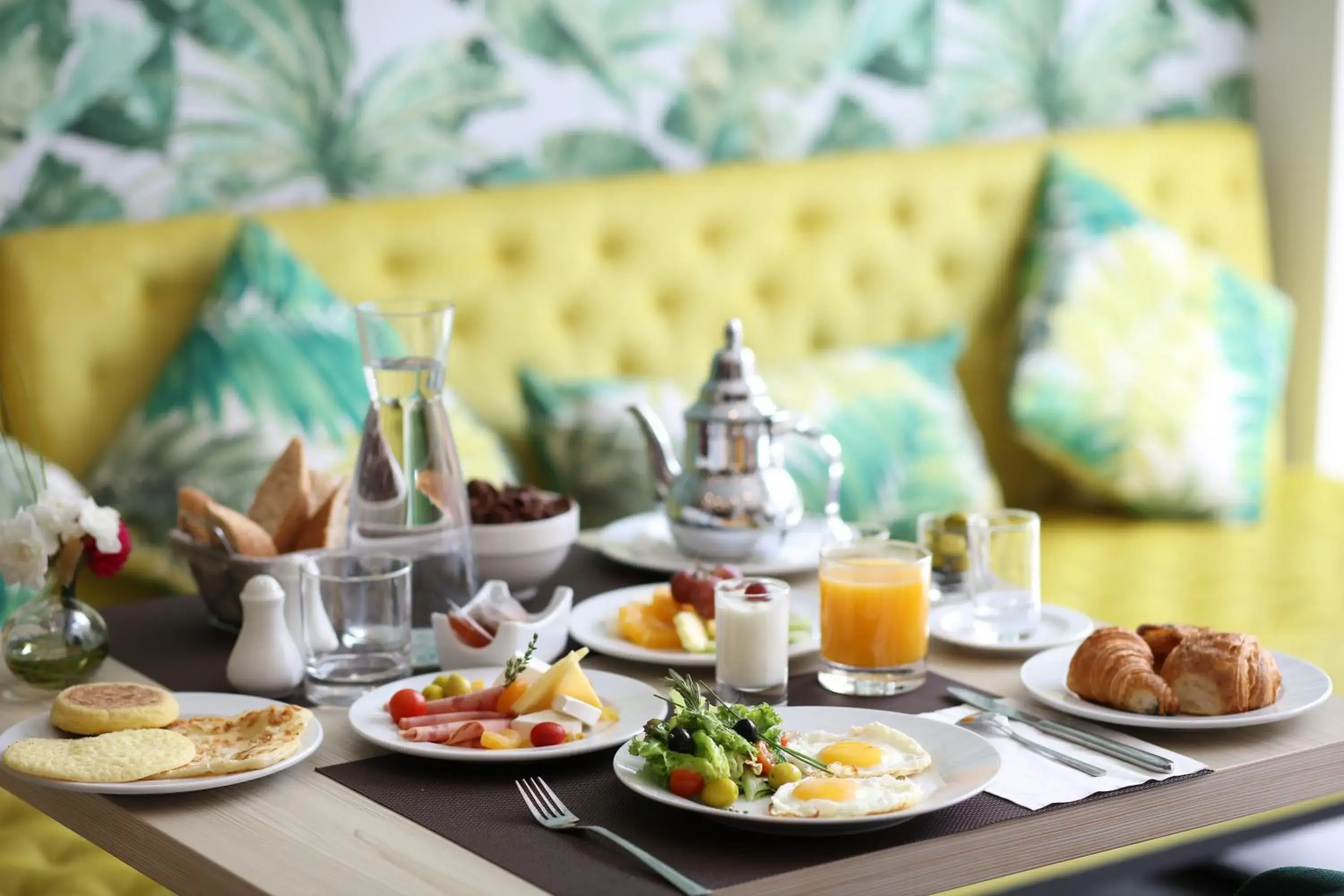 Food and drinks in Mid Town Hotel Casablanca Food and drinks in Mid Town Hotel Casablanca