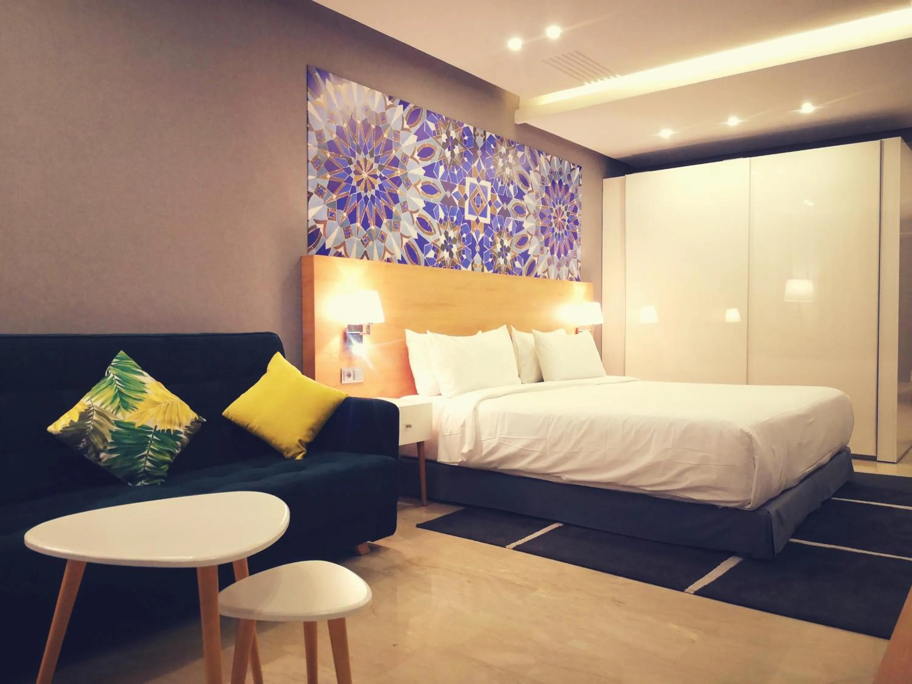 Photo of the whole room, Bed in Mid Town Hotel Casablanca