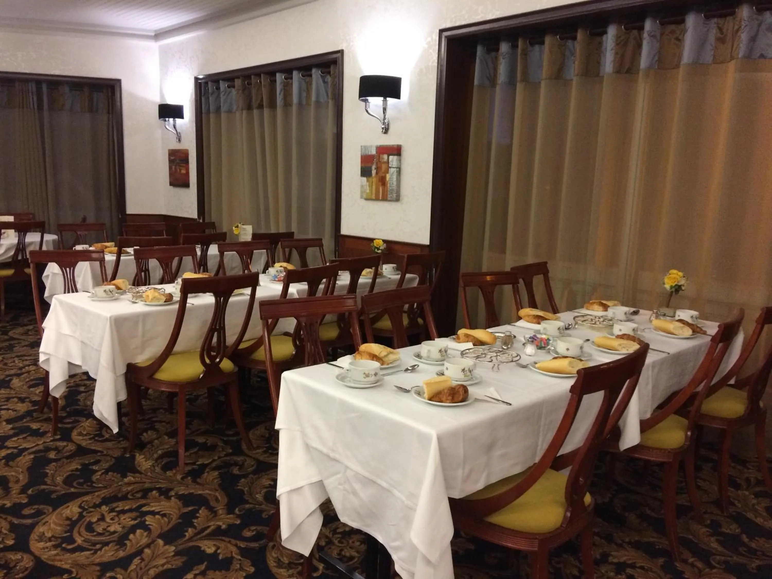 Breakfast in Hôtel Irlande