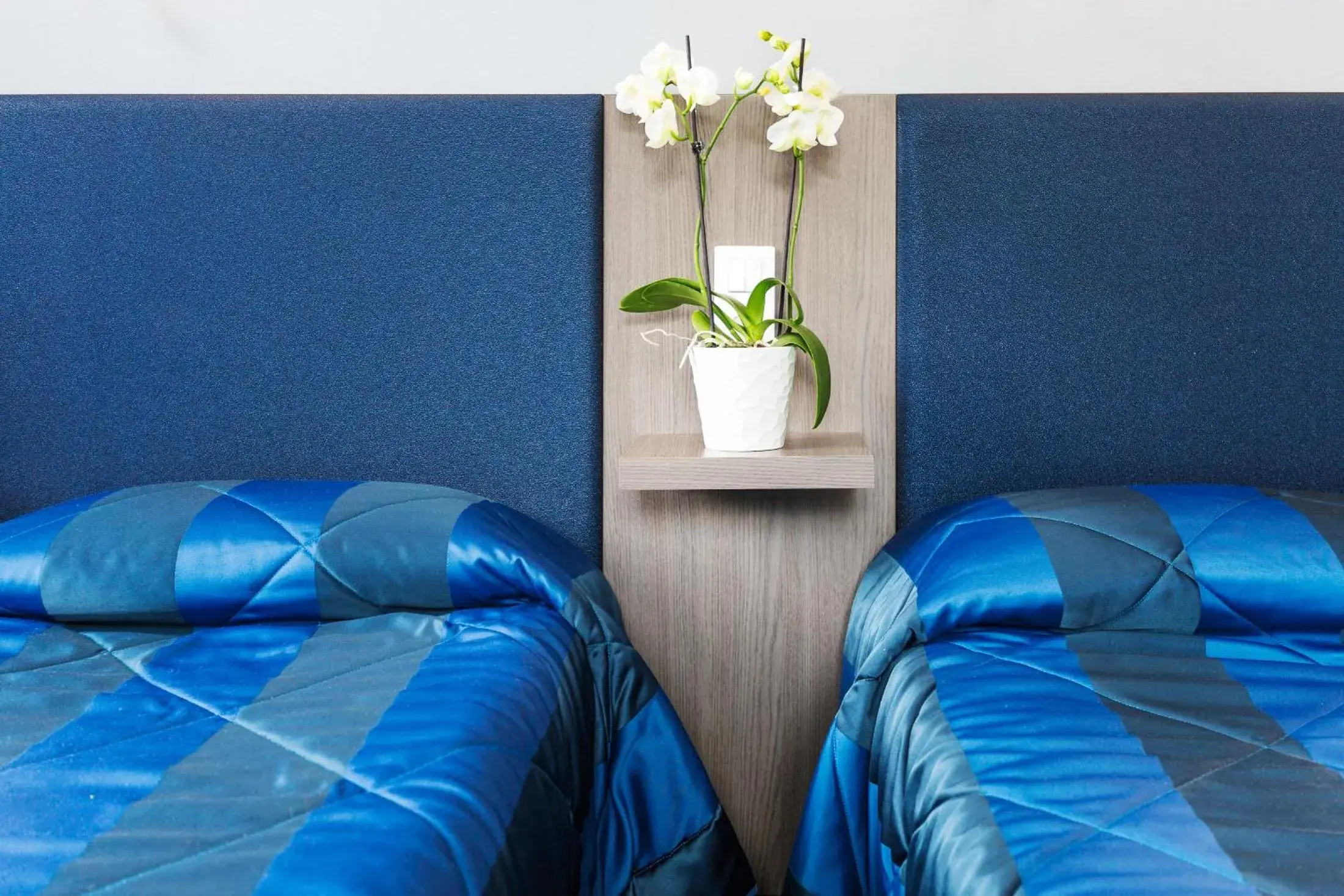 Double Room in Hôtel Irlande Double Room in Hôtel Irlande