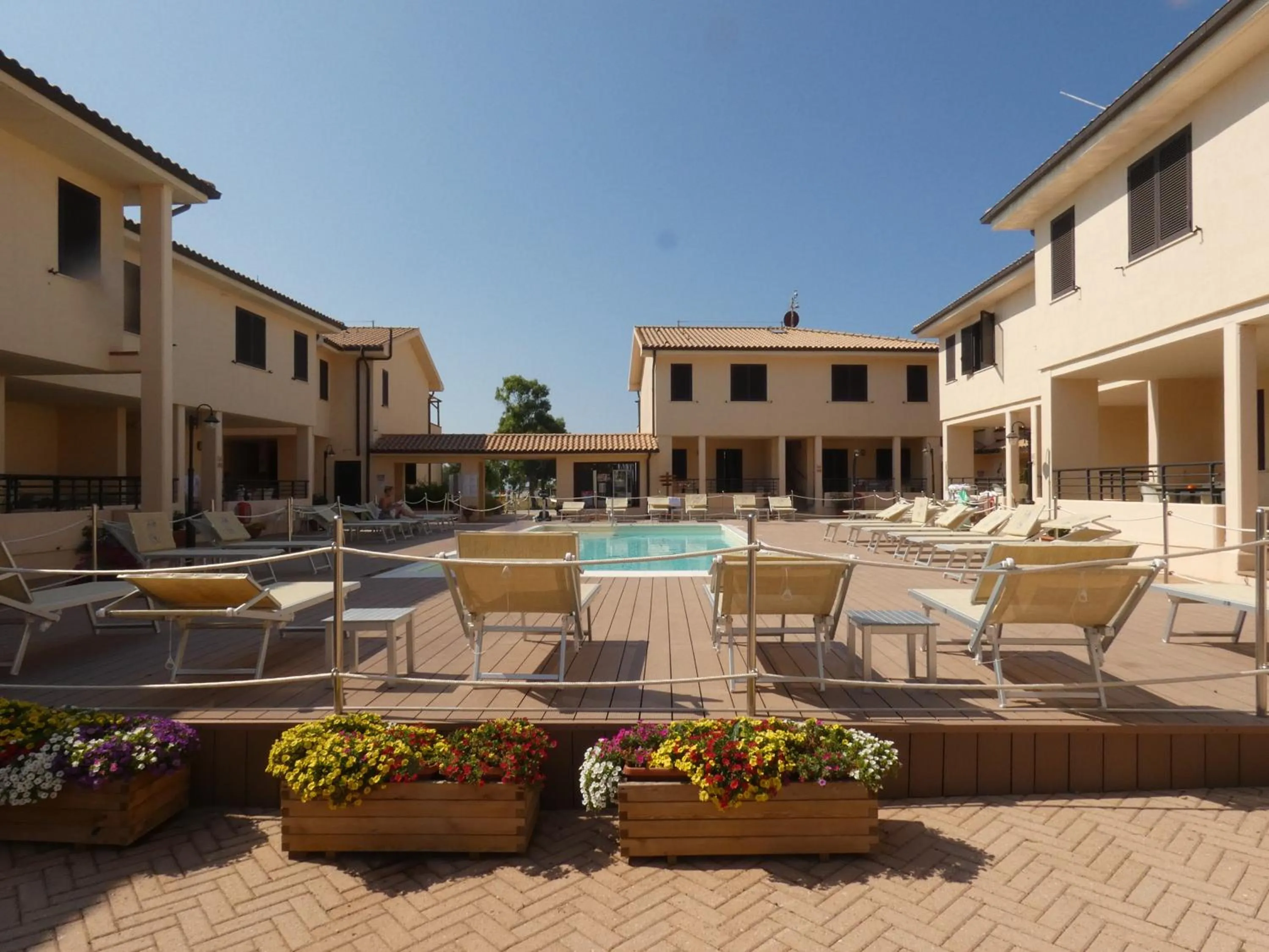 Swimming pool in Residence Talamone Il Poderino