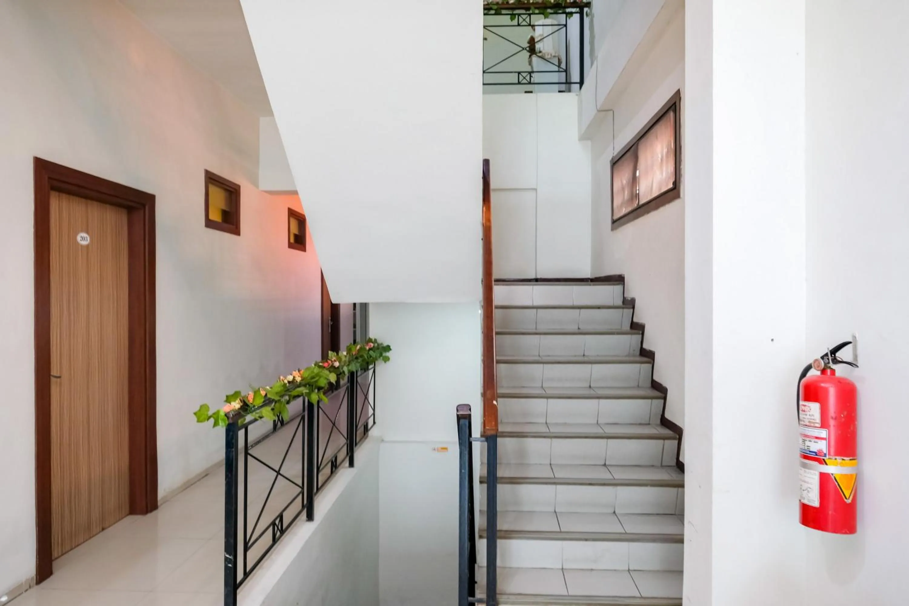 Property building in RedDoorz @ Panglima Sudirman