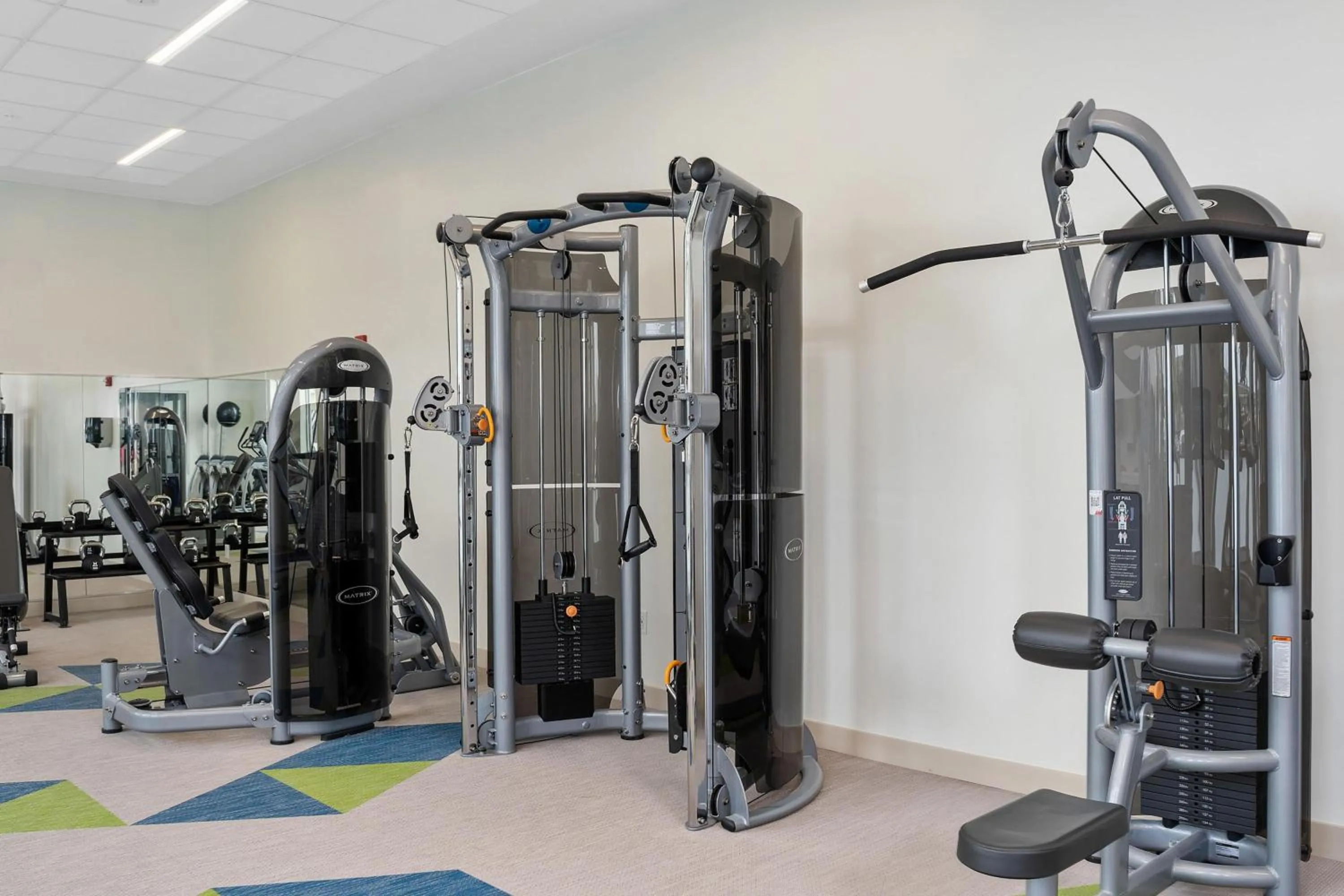 Fitness centre/facilities in Element Hampton Peninsula Town Center