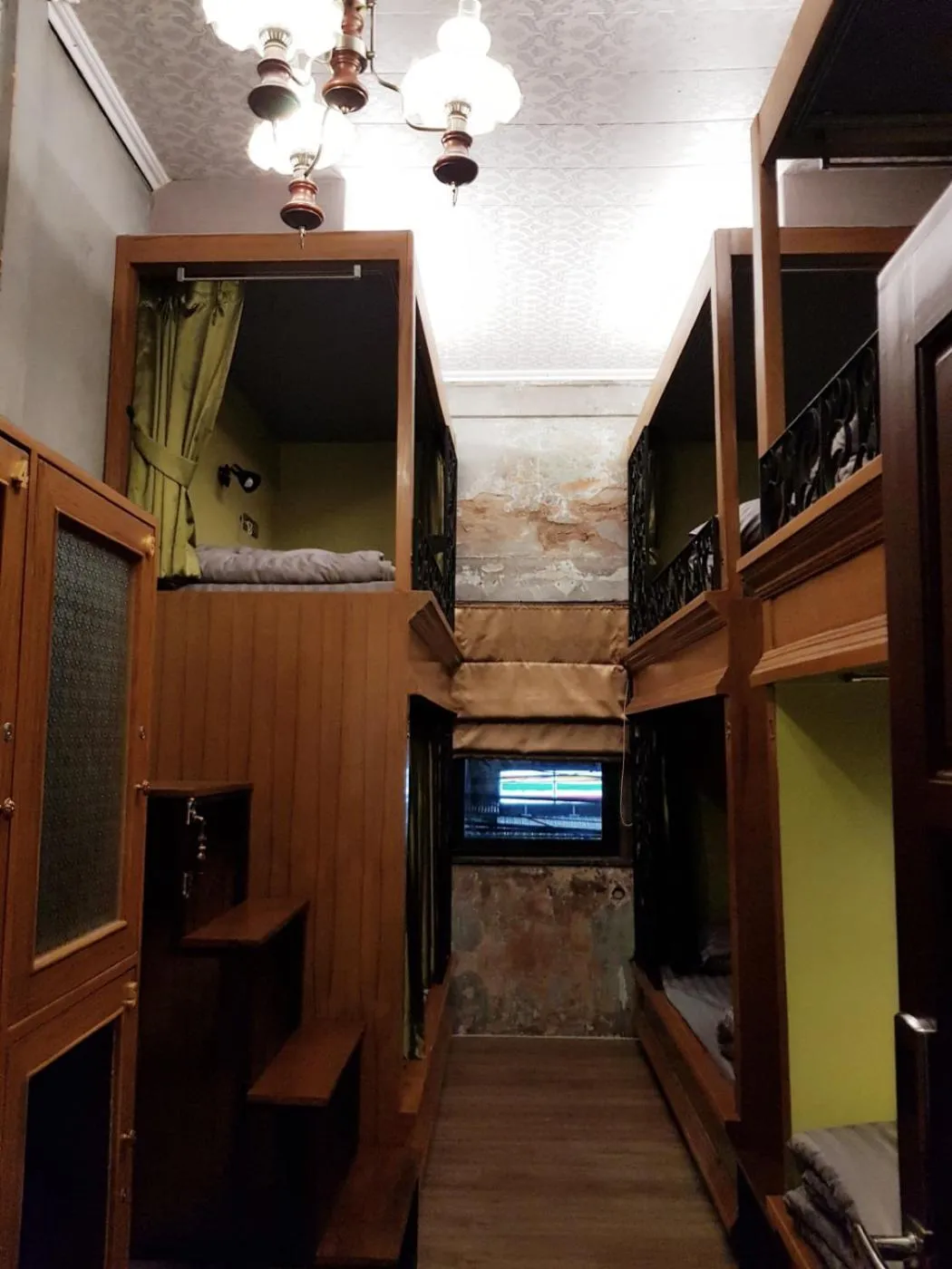 bunk bed in Tepbunthom Hostel