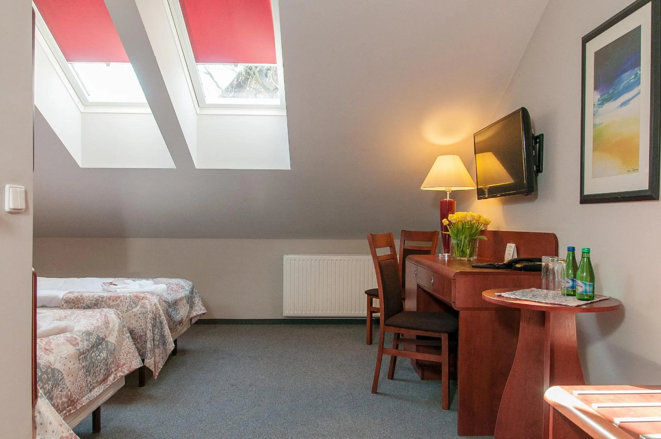 Photo of the whole room, Bed in Hotel Hugo Business & Spa